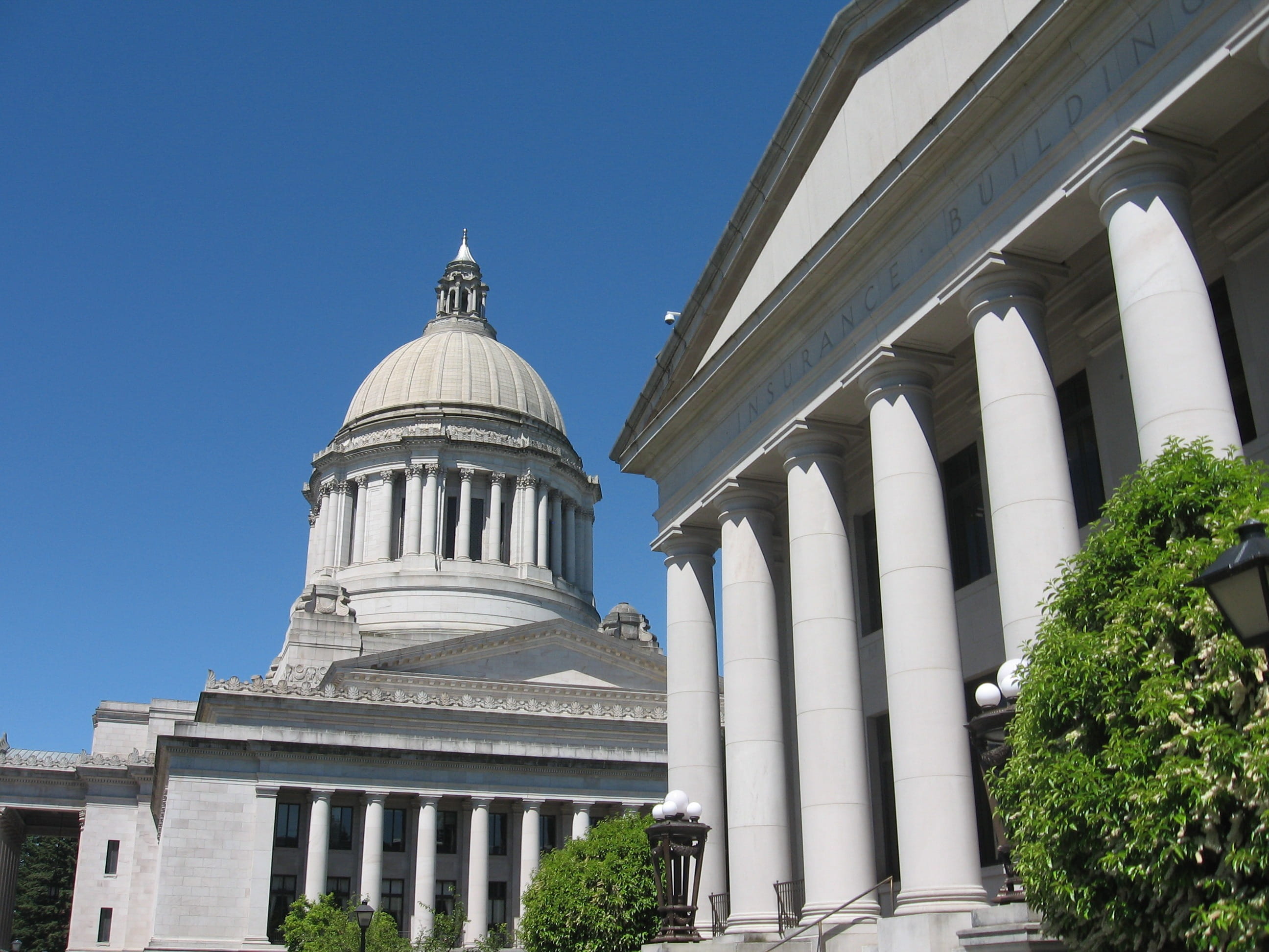 day, low angle view, colonnade, belief, city, sky, tree, history, nature, outdoors, parliament, religion, blue, government, architecture, Capitol, Government Buildings, HD Wallpaper