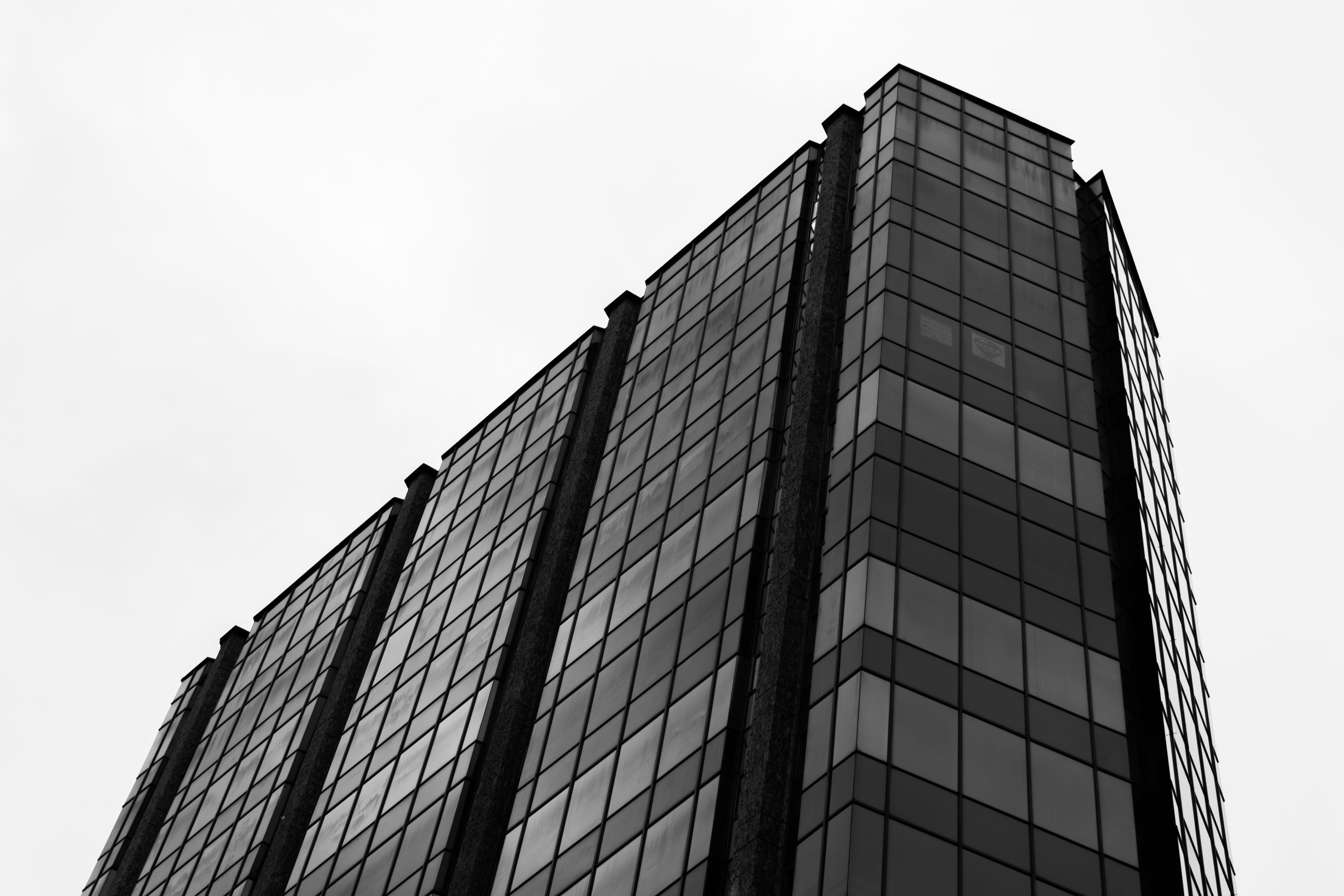 outdoors, no people, 5K, avenida la playa, building, copy space, colombia, office building exterior, skyscraper, urban, monochromatic, day, city, low angle view, HD Wallpaper
