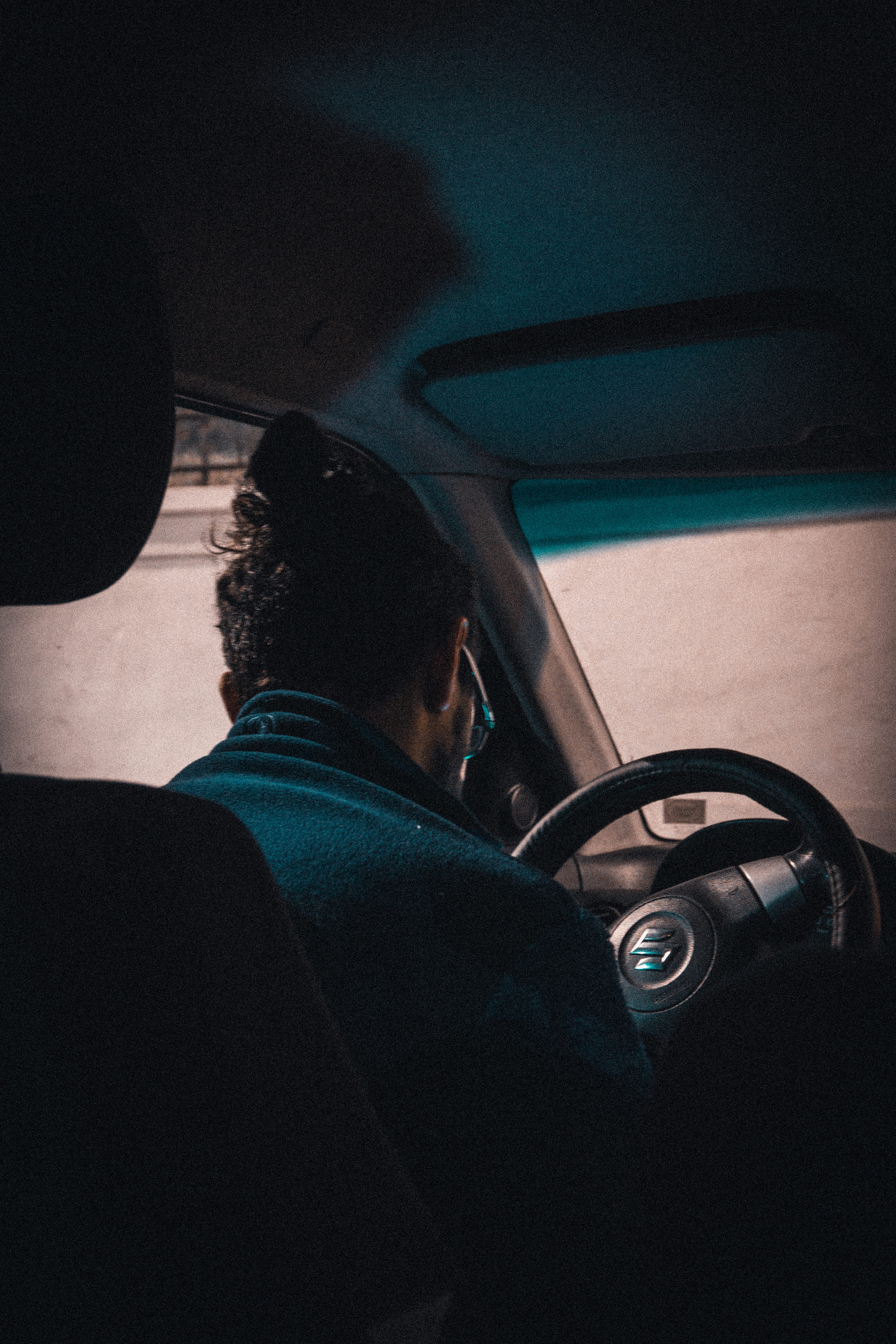 rear view, car, men, boy, a6000, portrait, chile, friends, vehicle interior, steering wheel, 5K, one person, real people, mode of transportation, land vehicle, Phone HD Wallpaper