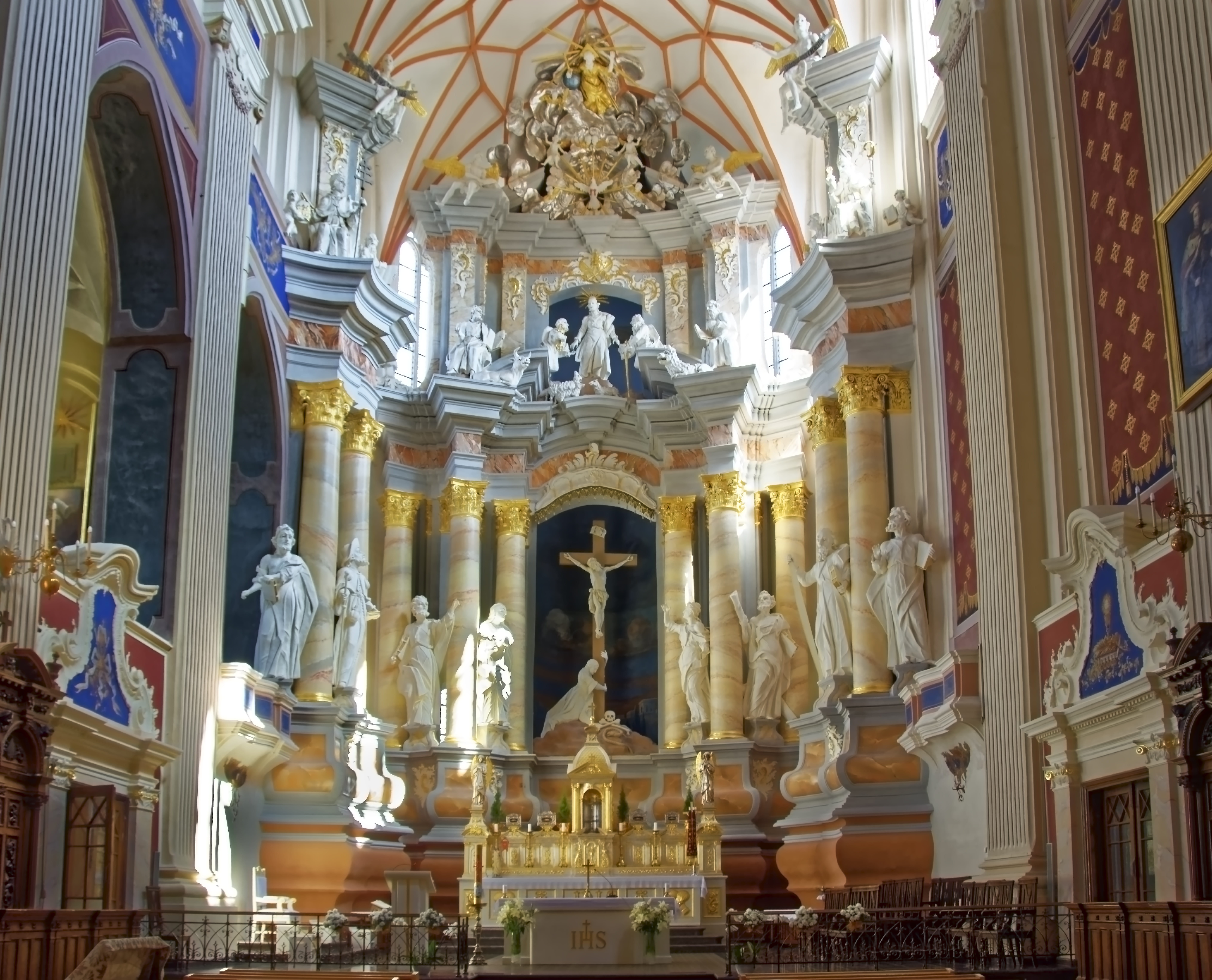 sculpture, religion, architecture, spirituality, belief, male likeness, ceiling, indoors, human representation, built structure, baltic states, travel destinations, HD Wallpaper