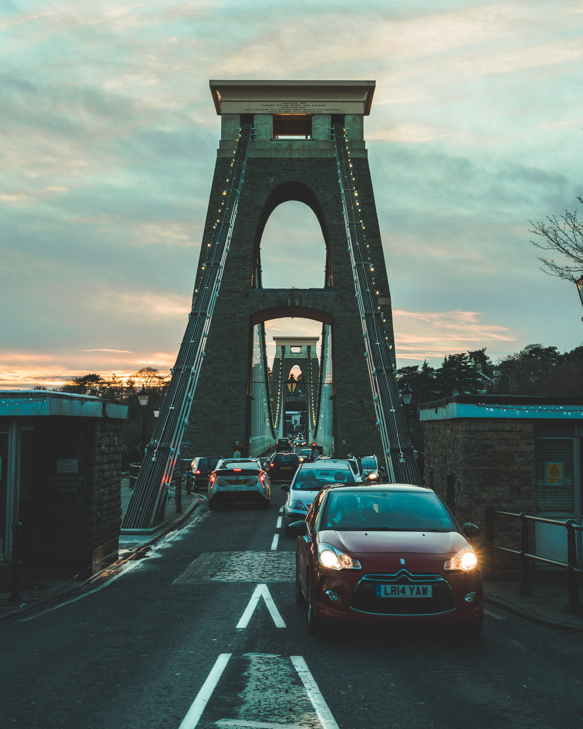 connection, outdoors, the way forward, transportation, bridge - man made structure, architecture, united kingdom, cars, blue, building exterior, motor vehicle, Phone HD Wallpaper