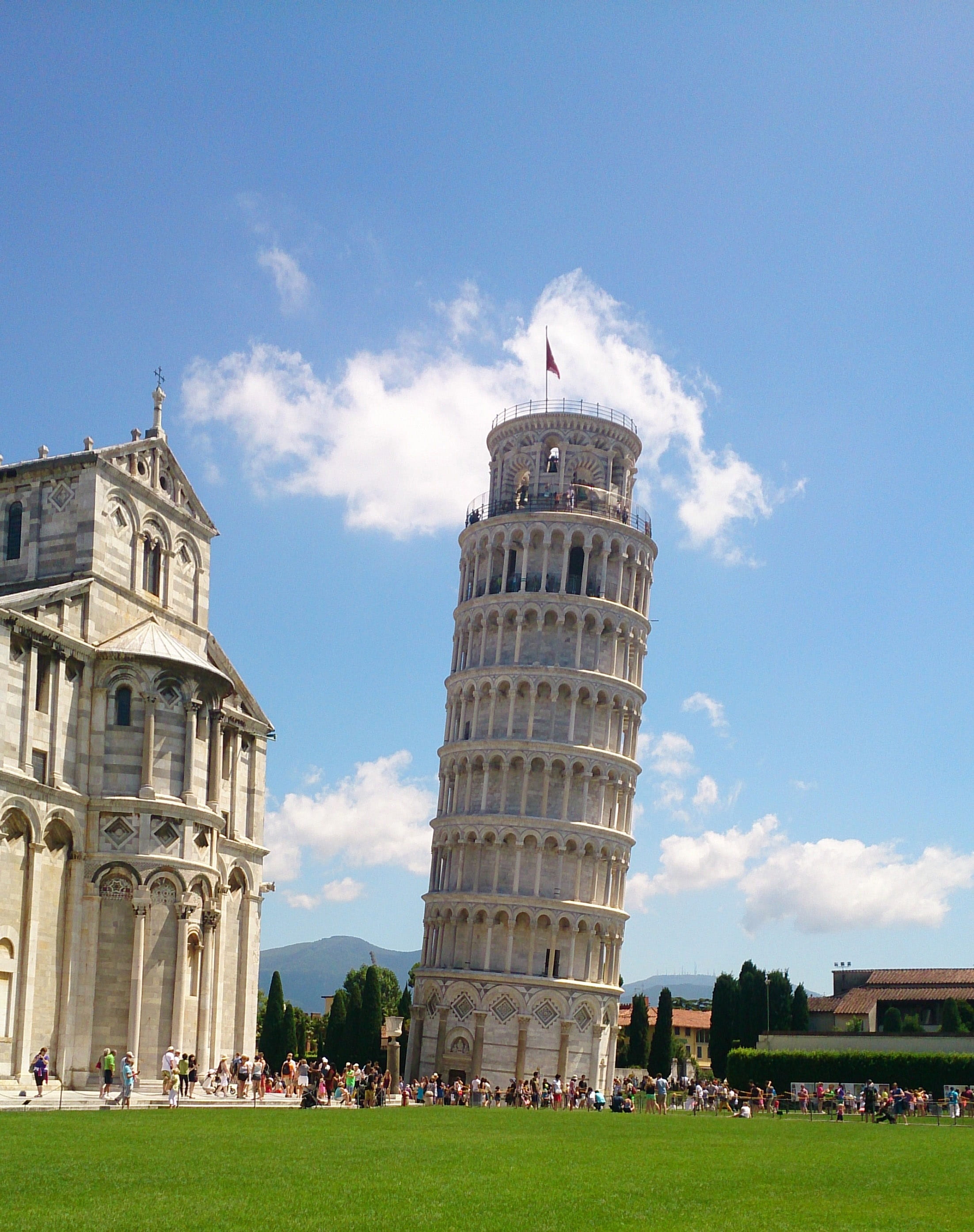 leaning Tower of Pisa, tourism, ancient, italian, daytime, architectural column, vacation, nature, building Exterior, Europe, low angle view, crowd, Architecture, Phone HD Wallpaper
