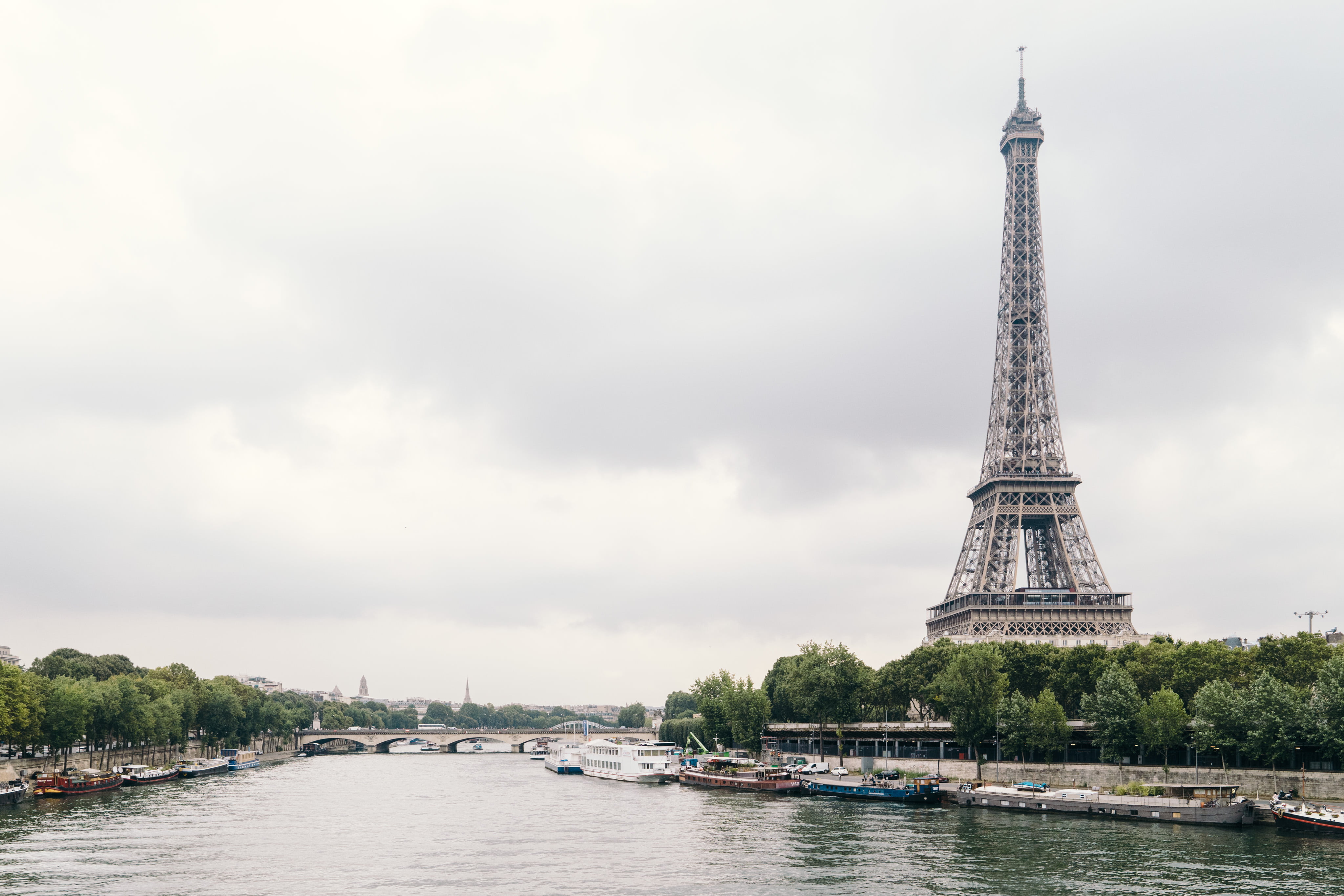 international Landmark, cloud - Sky, famous Place, people Traveling, capital Cities, france, 4K, tourist, travel Destinations, no people, tower, french Culture, HD Wallpaper