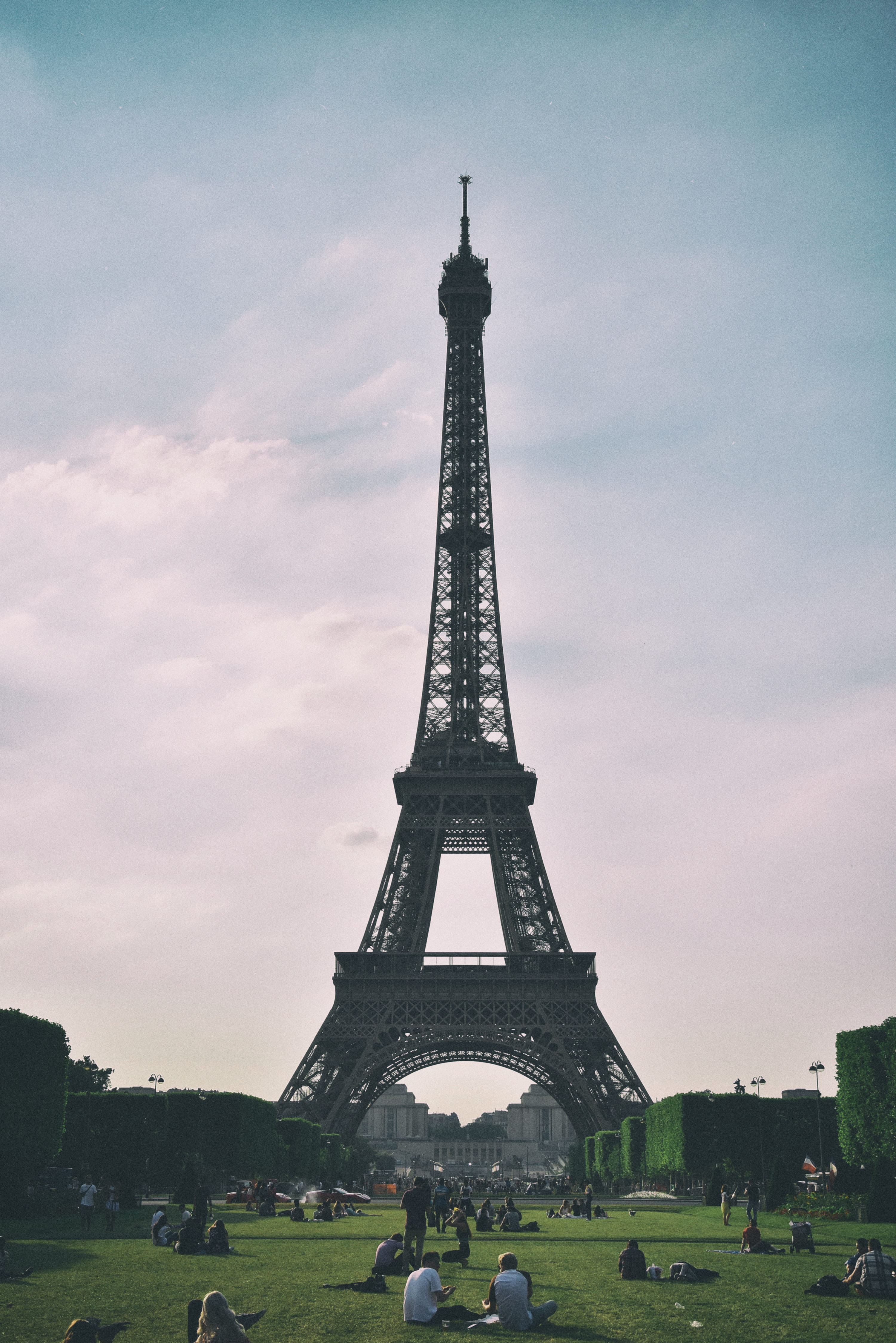 city, iron, large group of people, metal, 4K, paris, architecture, tall - high, built structure, romantic, tourism, sky, cloud - sky, tower, french, sunset, Phone HD Wallpaper