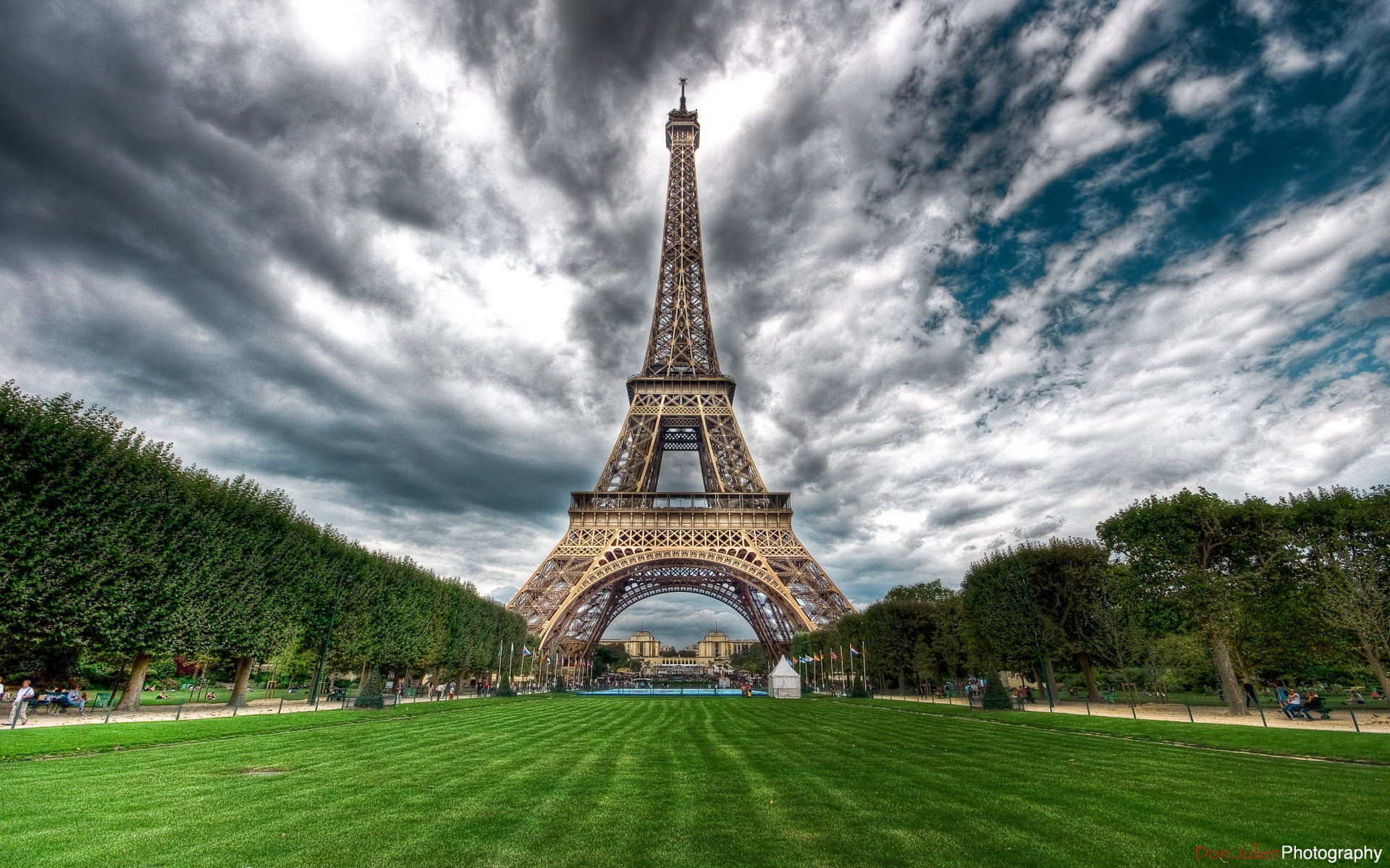 urban Scene, outdoors, history, international Landmark, cultures, symbol, spire, france, the city, no People, champ-de-Mars, plant, famous Place, metal, HD Wallpaper