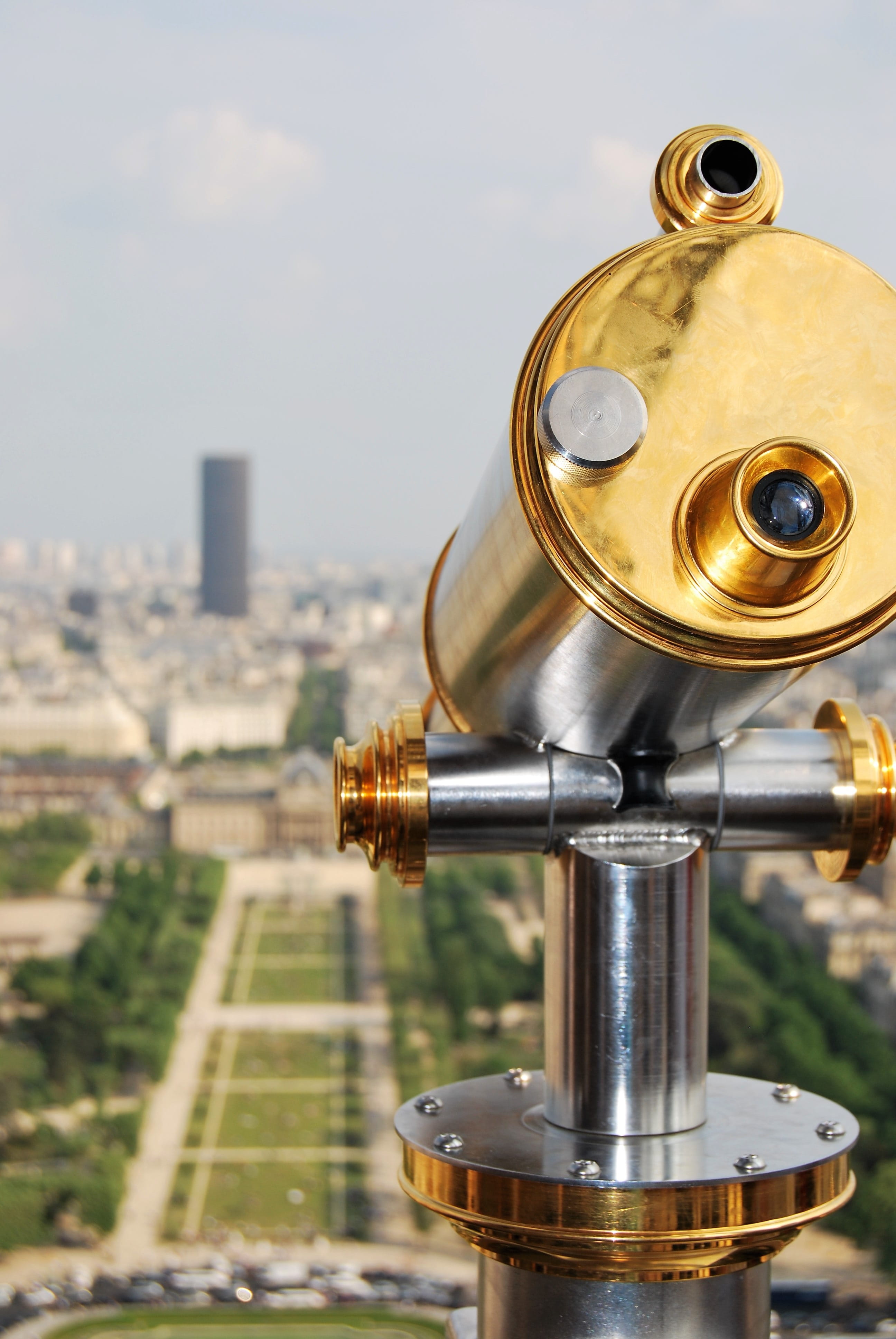 metal, cityscape, building, water, building exterior, eiffel tower, gold colored, focus on foreground, built structure, paris, outdoors, architecture, astronomy, Phone HD Wallpaper