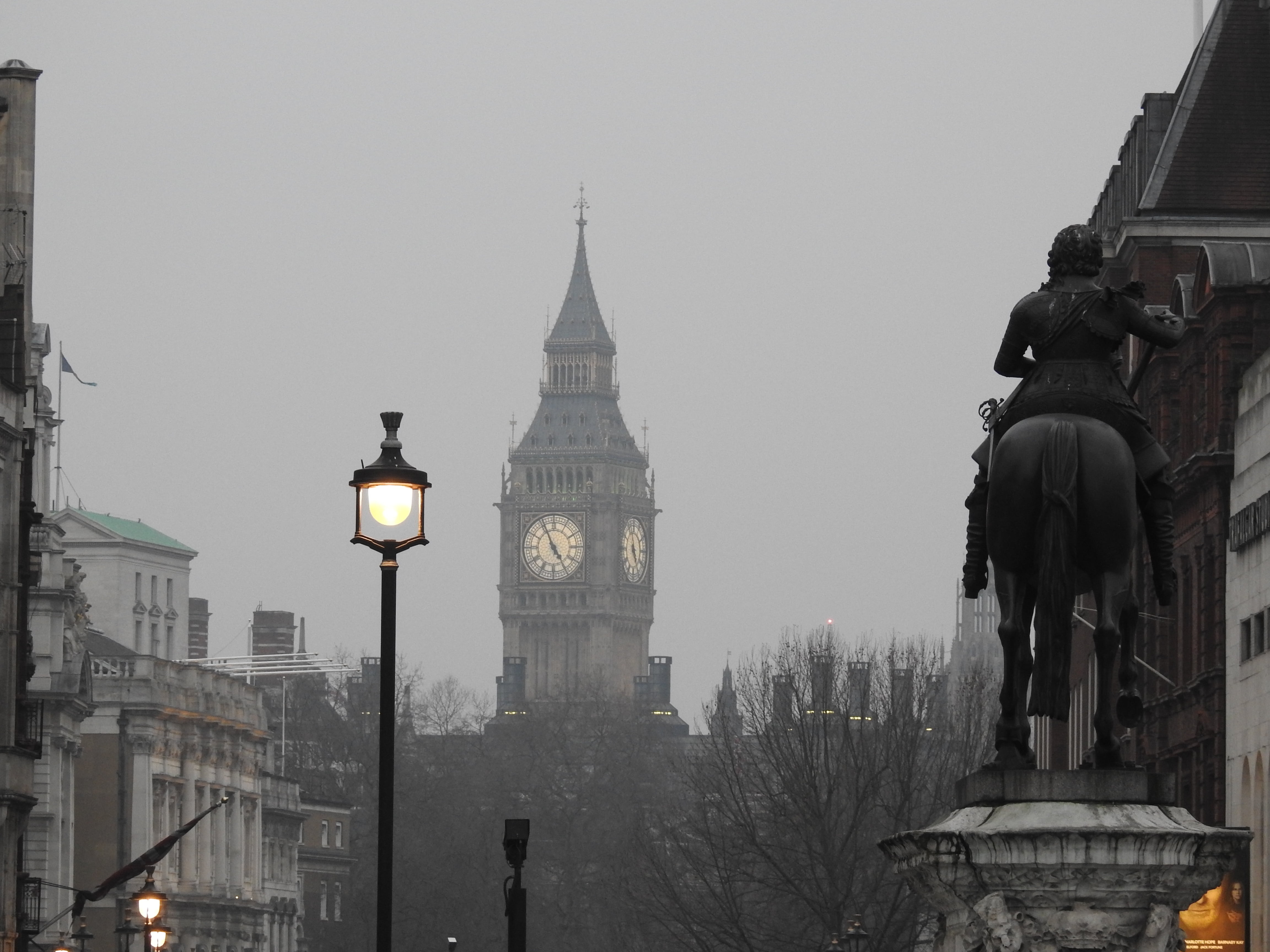kingdom, 4K, trafalgar square, lighting equipment, street light, built structure, outdoors, england, landmark, vacation, united, tower, city, travel, trafalgar, HD Wallpaper