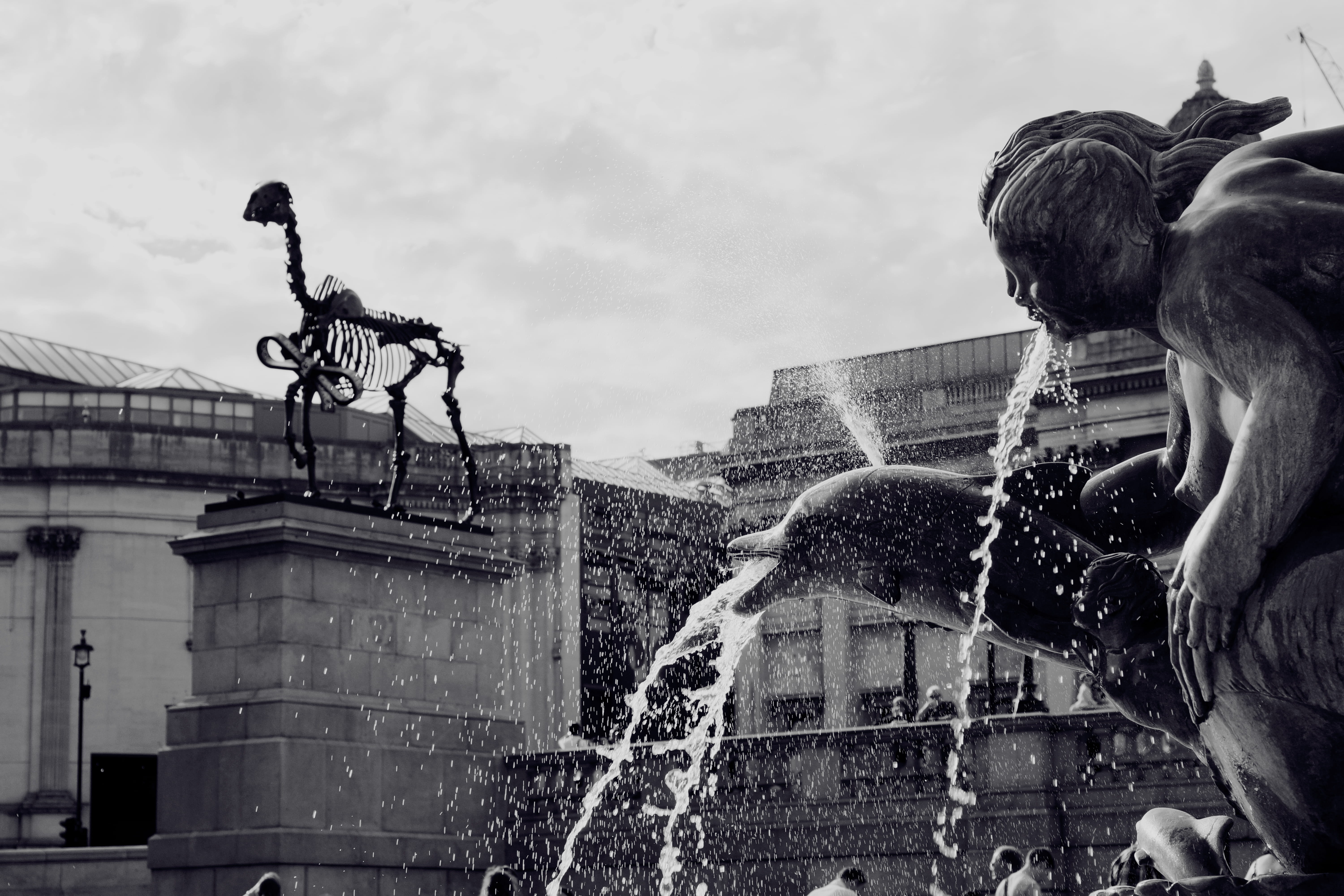 building exterior, history, fountain, statue, representation, water, nature, flowing, architecture, spraying, day, craft, outdoors, sky, human representation, HD Wallpaper