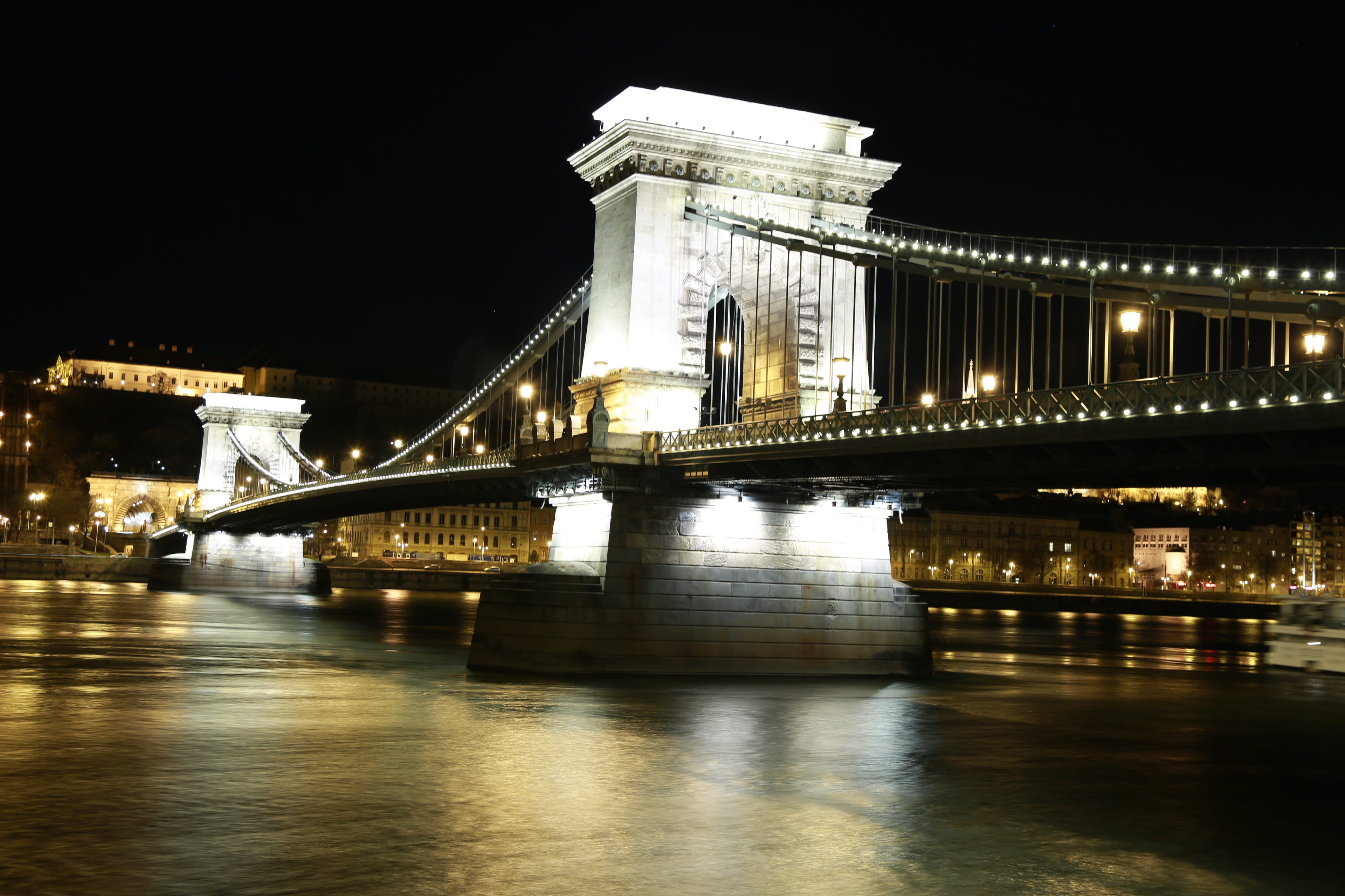 4K, travel destinations, no people, suspension bridge, travel, architecture, hungary, waterfront, tourism, illuminated, river, chain bridge, szechenyi chain bridge, HD Wallpaper