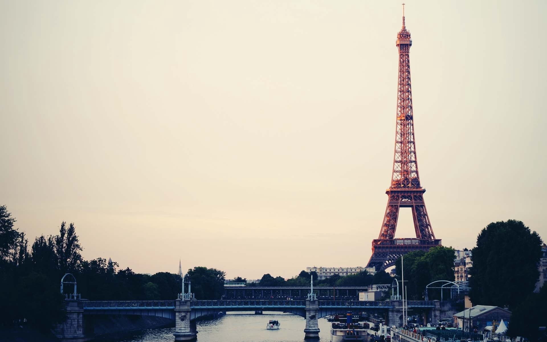 architecture, eiffel, outdoors, communications Tower, tourism, sunset, monument, international day of la francophonie, french Culture, urban Scene, blue, HD Wallpaper