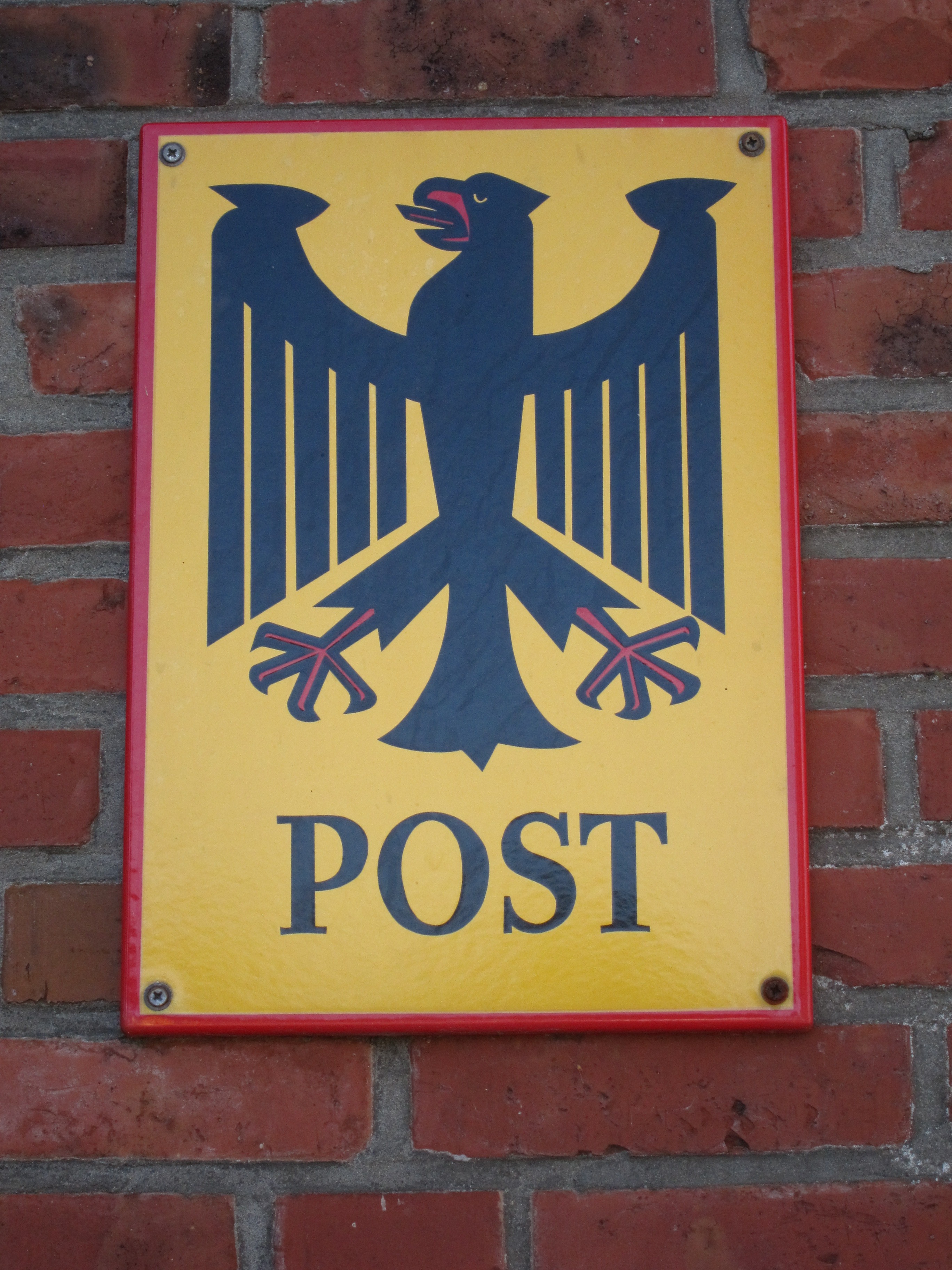 service, officialdom, day, no people, western script, federal eagle, message, official, shield, brick, symbol, information sign, authority, communication, Phone HD Wallpaper