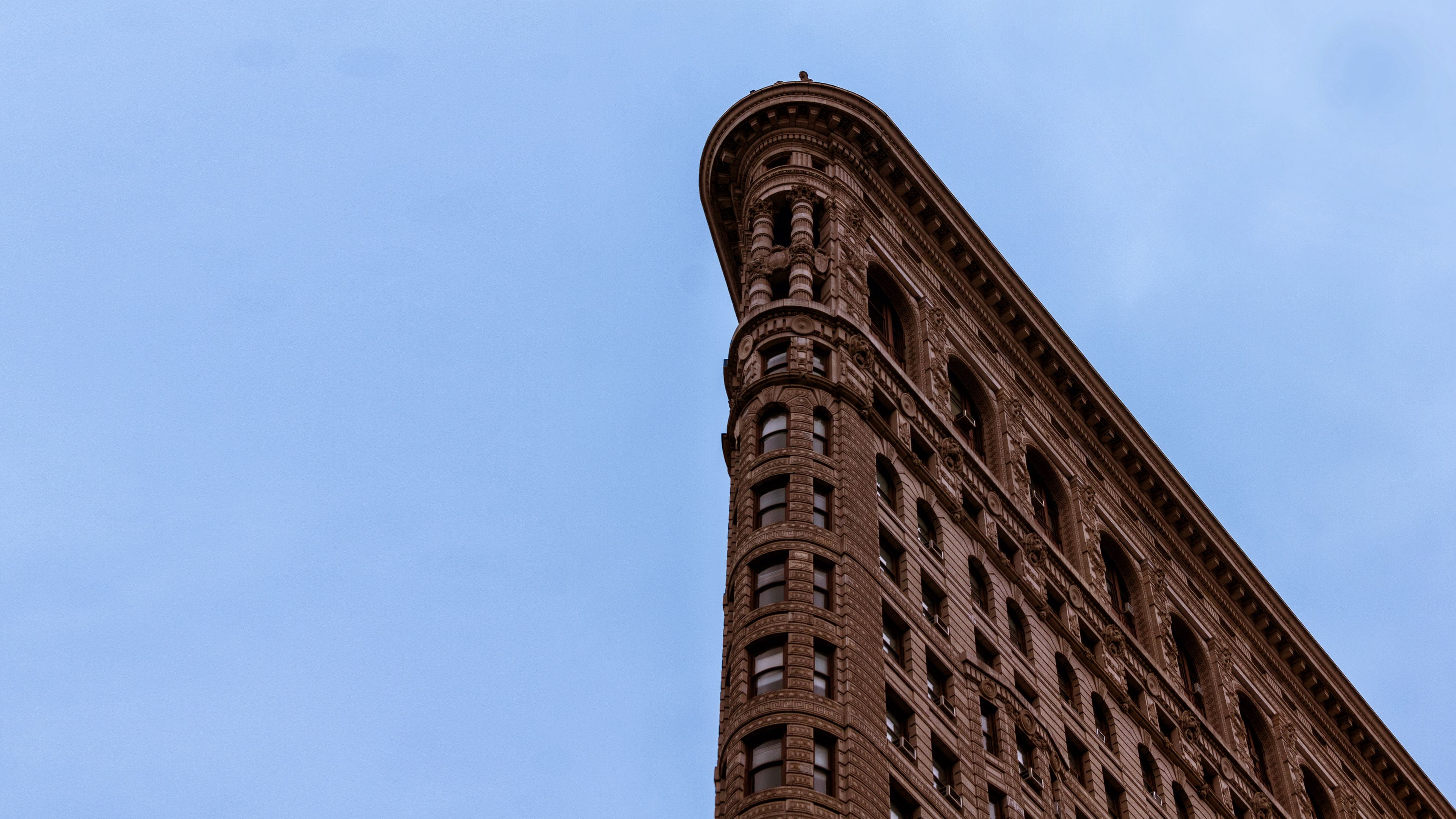 building, buiding, clear sky, blue, ancient civilization, building exterior, history, tall - high, new york, tower, religion, no people, architecture, outdoors, HD Wallpaper