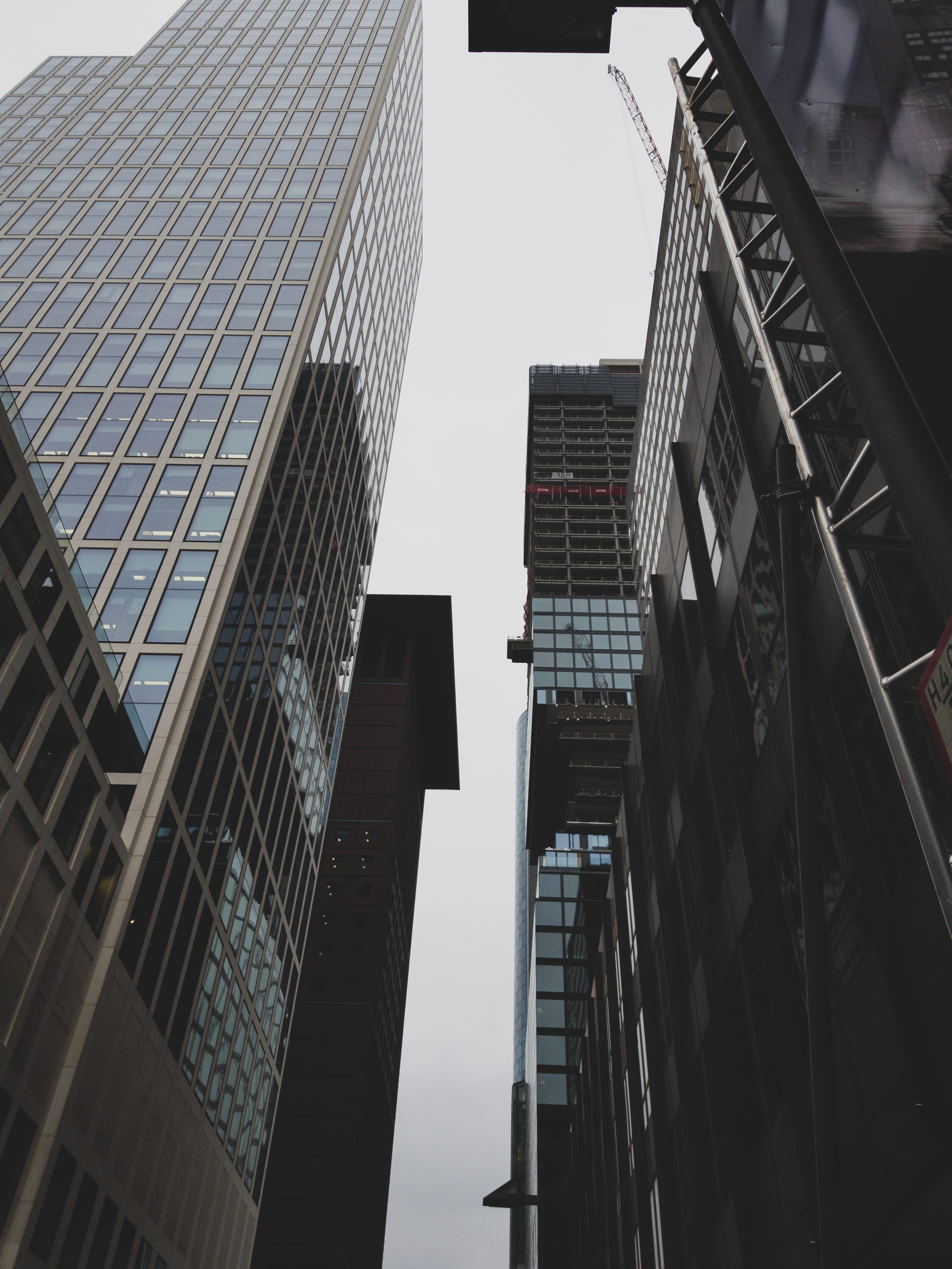 no people, business, tower, apartment building, city, outdoors, high rise, town, coupe, glass - material, architecture, skyscraper, housing, vehicle, downtown, Phone HD Wallpaper