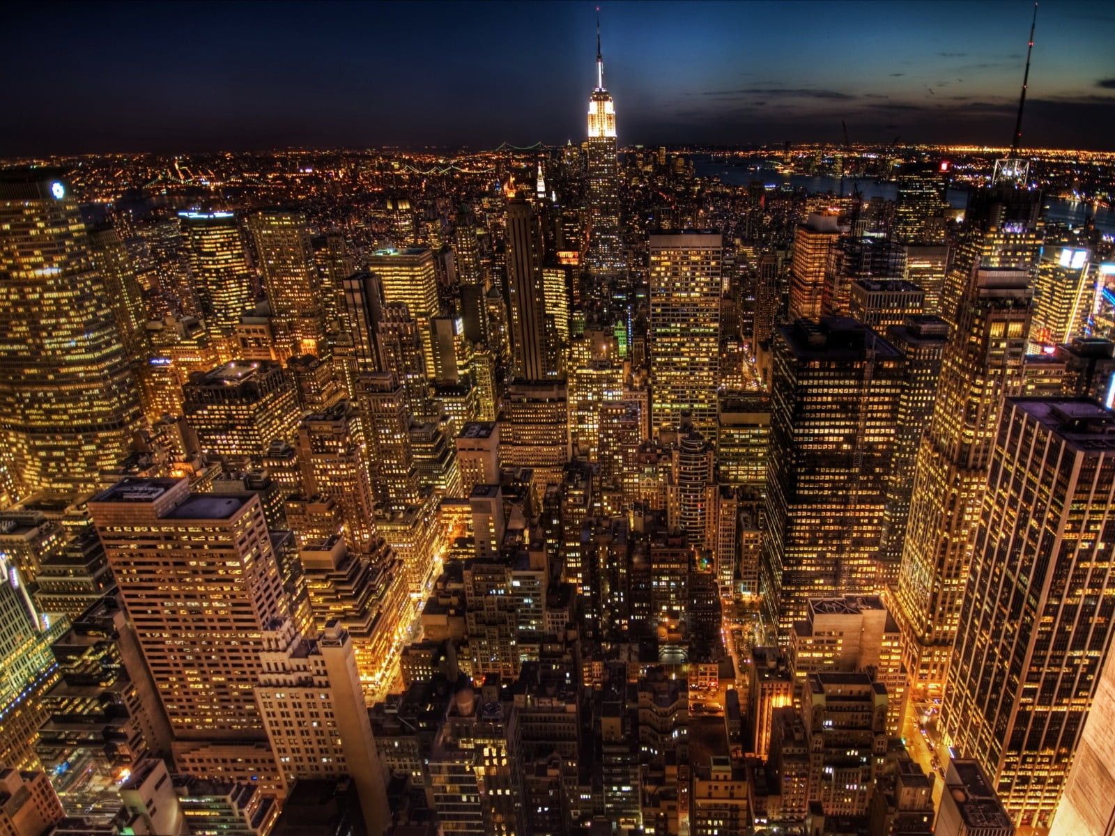 building exterior, tall - high, illuminated, city lights, travel destinations, cityscape, building, skyline, tower, architecture, New York City, built structure, HD Wallpaper
