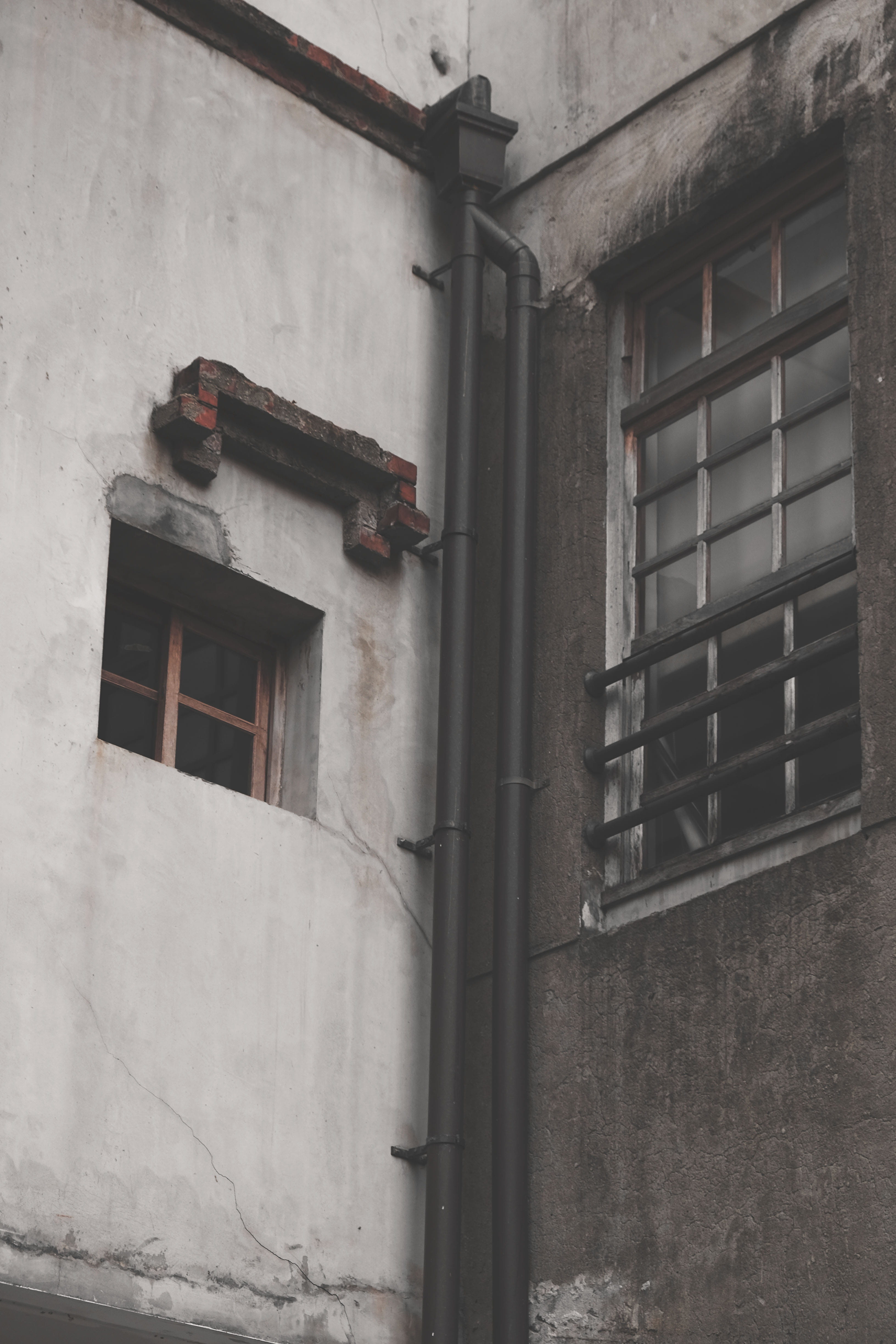 city, abandoned, pipe - tube, day, pipes, house, no people, lighting equipment, building exterior, outdoors, old, tubes, electric lamp, building, buiding, Phone HD Wallpaper