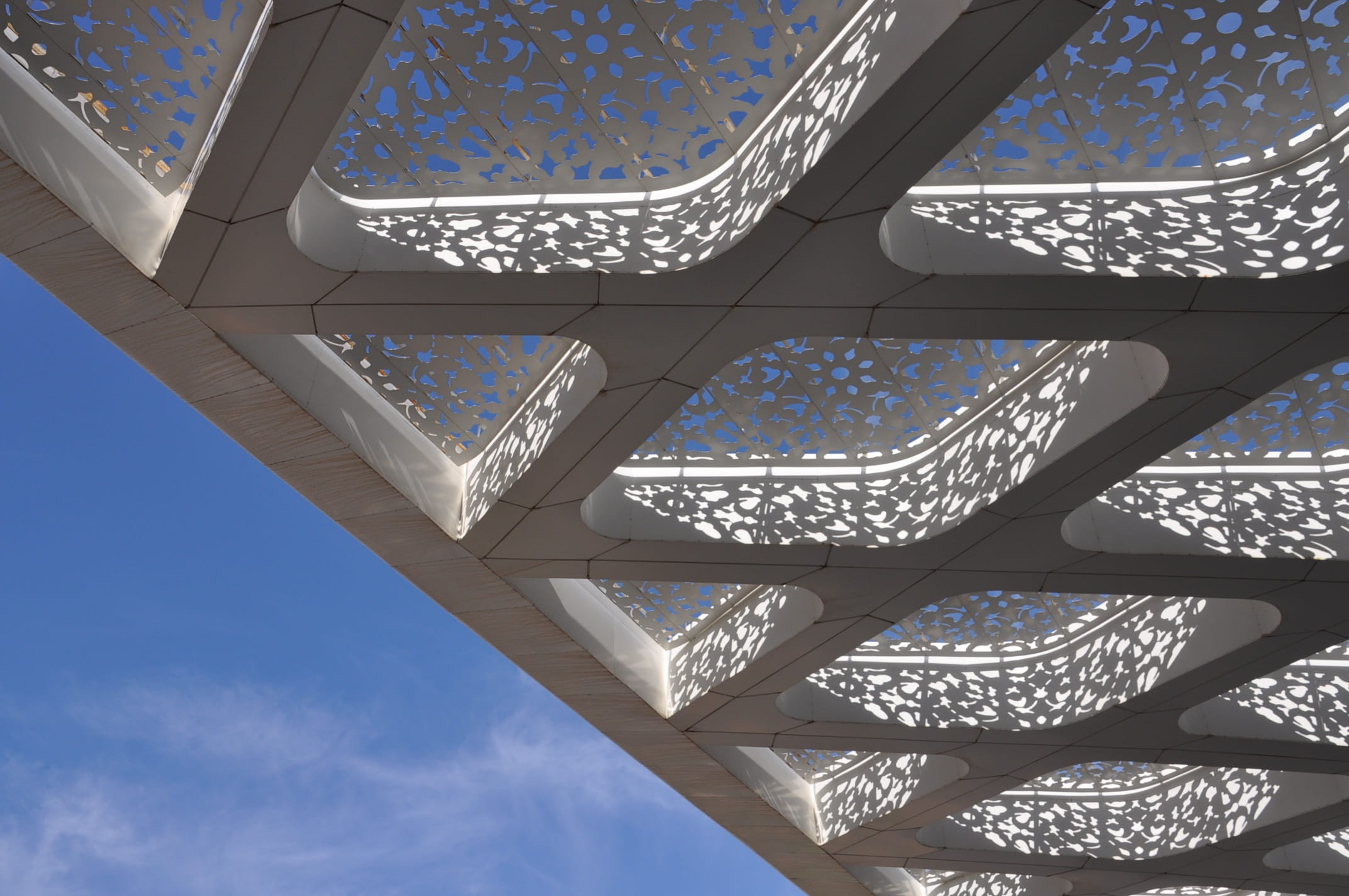 architectural feature, nature, Marrakech, architecture and art, technology, travel, Marocco, low angle view, ceiling, architectural column, 1080P, design, HD Wallpaper