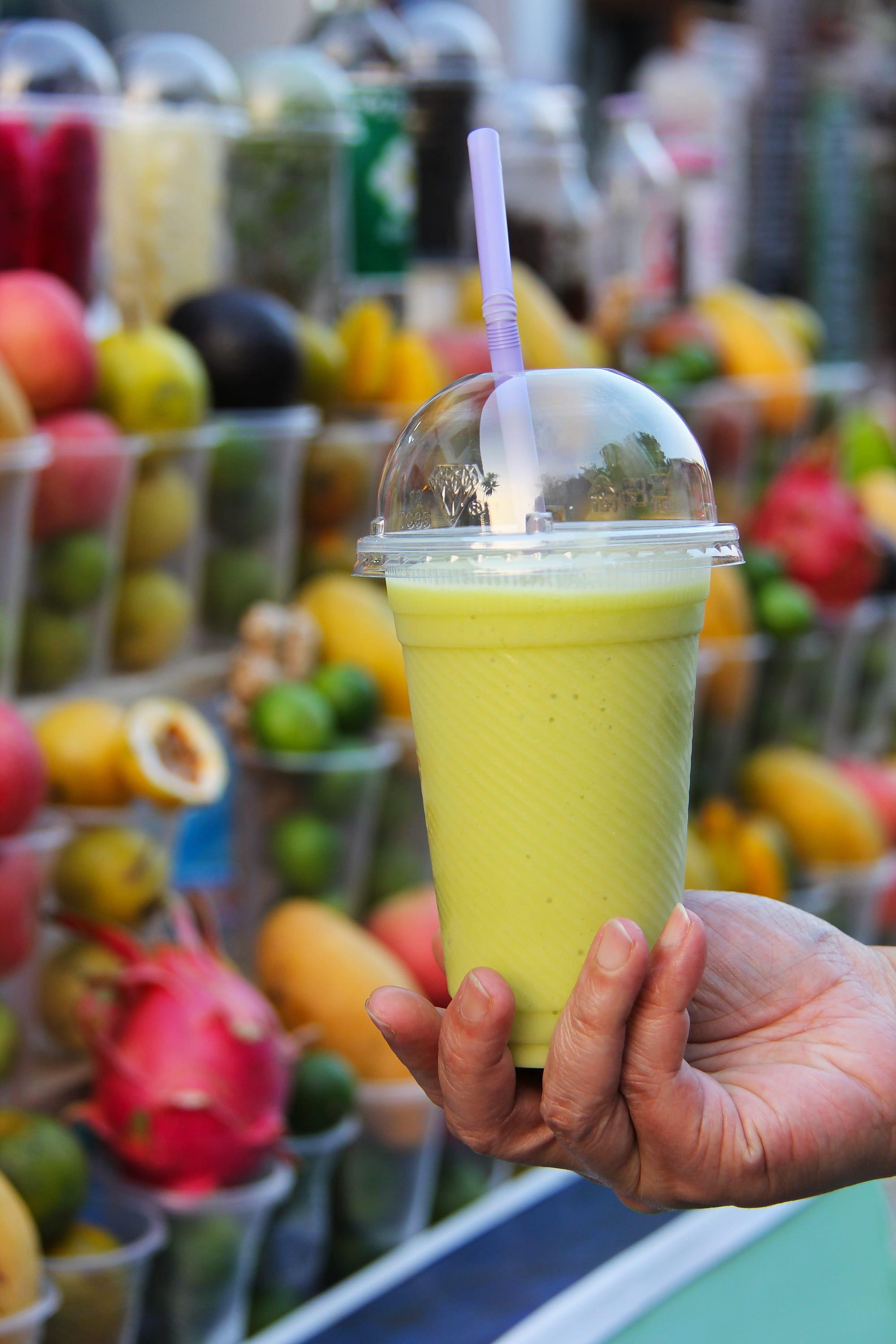human body part, refreshment, freshness, yummy, colorful, lifestyles, fruit juice, fruits, fruit, 2K, real people, smoothie, holding, healthy eating, luang prabang, Phone HD Wallpaper