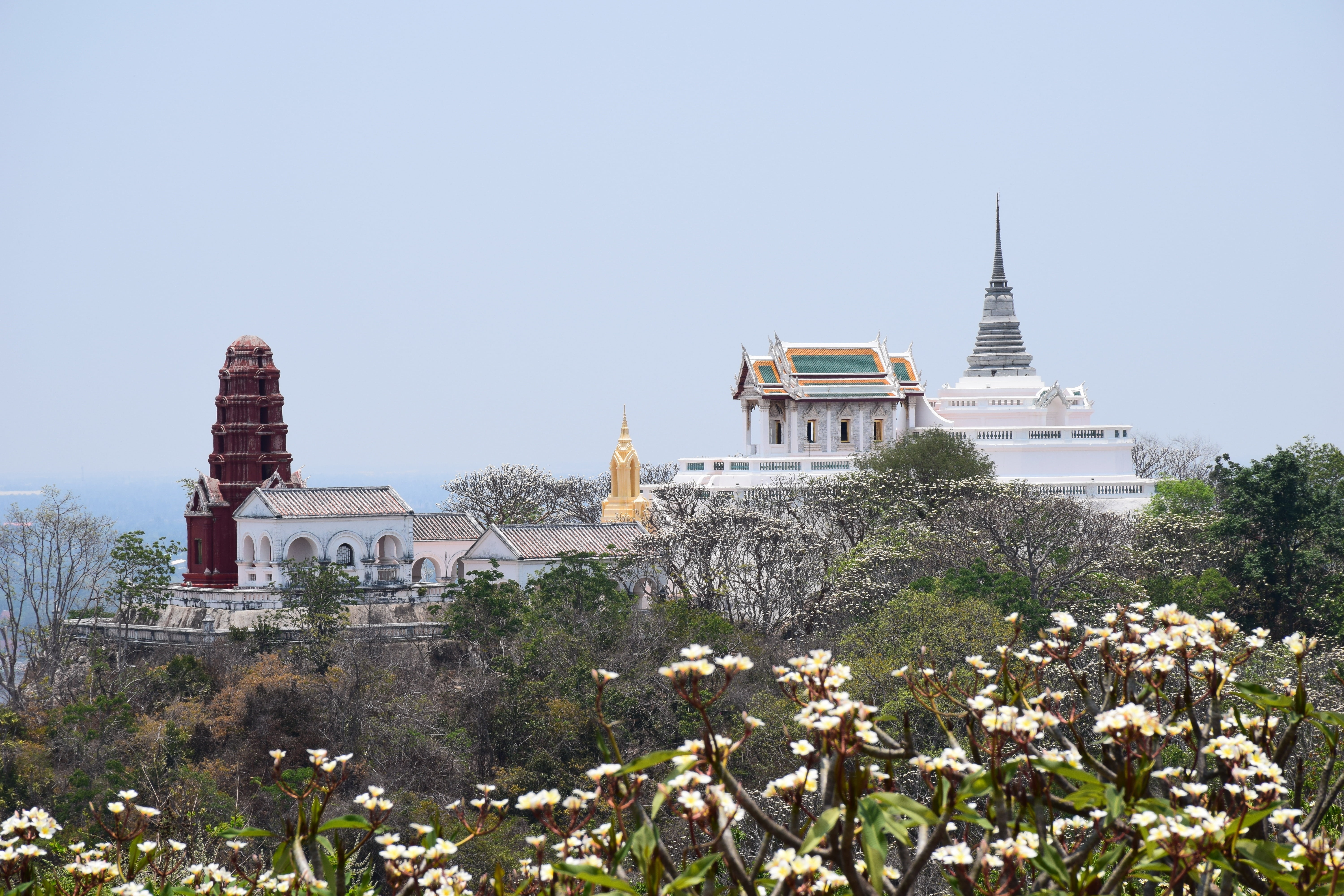 thailand, built structure, prosperity, wat phra that sri mongkol, buddhism, building, art, the temple, building exterior, thailand culture, guti, พระ, pagoda, HD Wallpaper