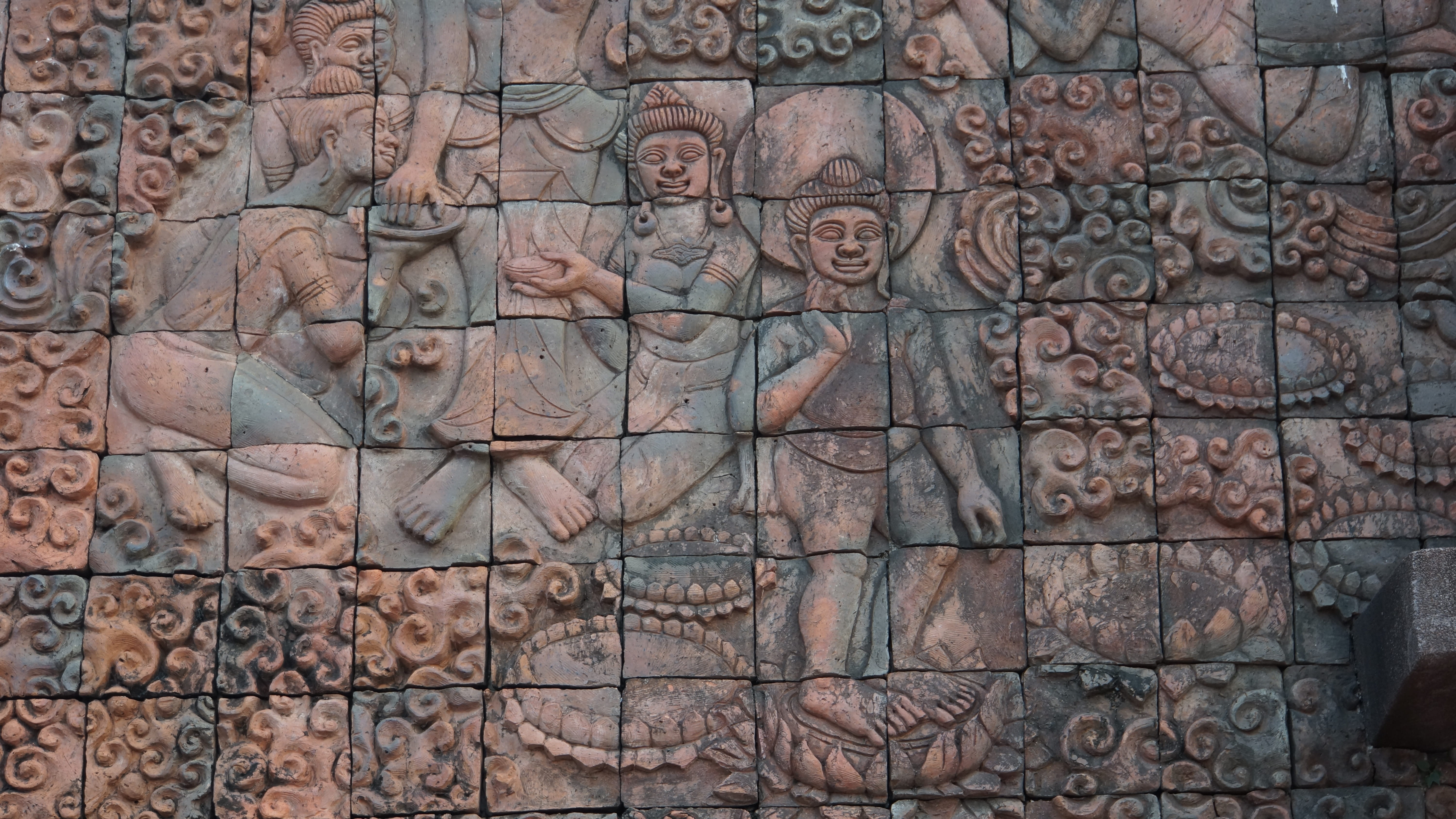 stone material, painting, architecture, sakon nakhon, wat phra that sri mongkol, pagoda, 5K, pottery, history, waritchaphum, sculpture, a pilgrimage, ancient civilization, HD Wallpaper