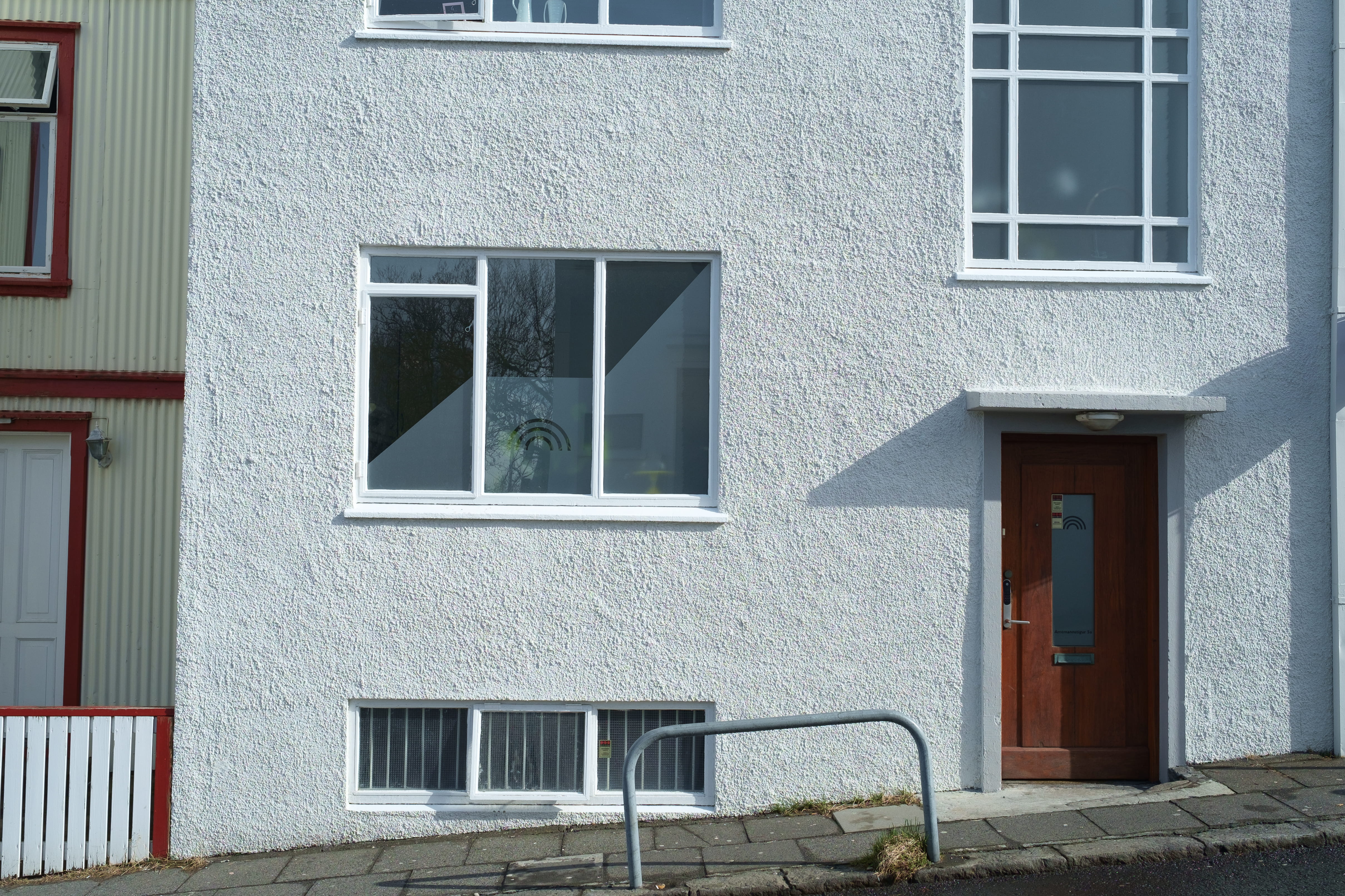 window, building exterior, tilted, staircase, iceland, building, architechture, apartment, glass - material, city, reykjavík, white color, residential district, HD Wallpaper