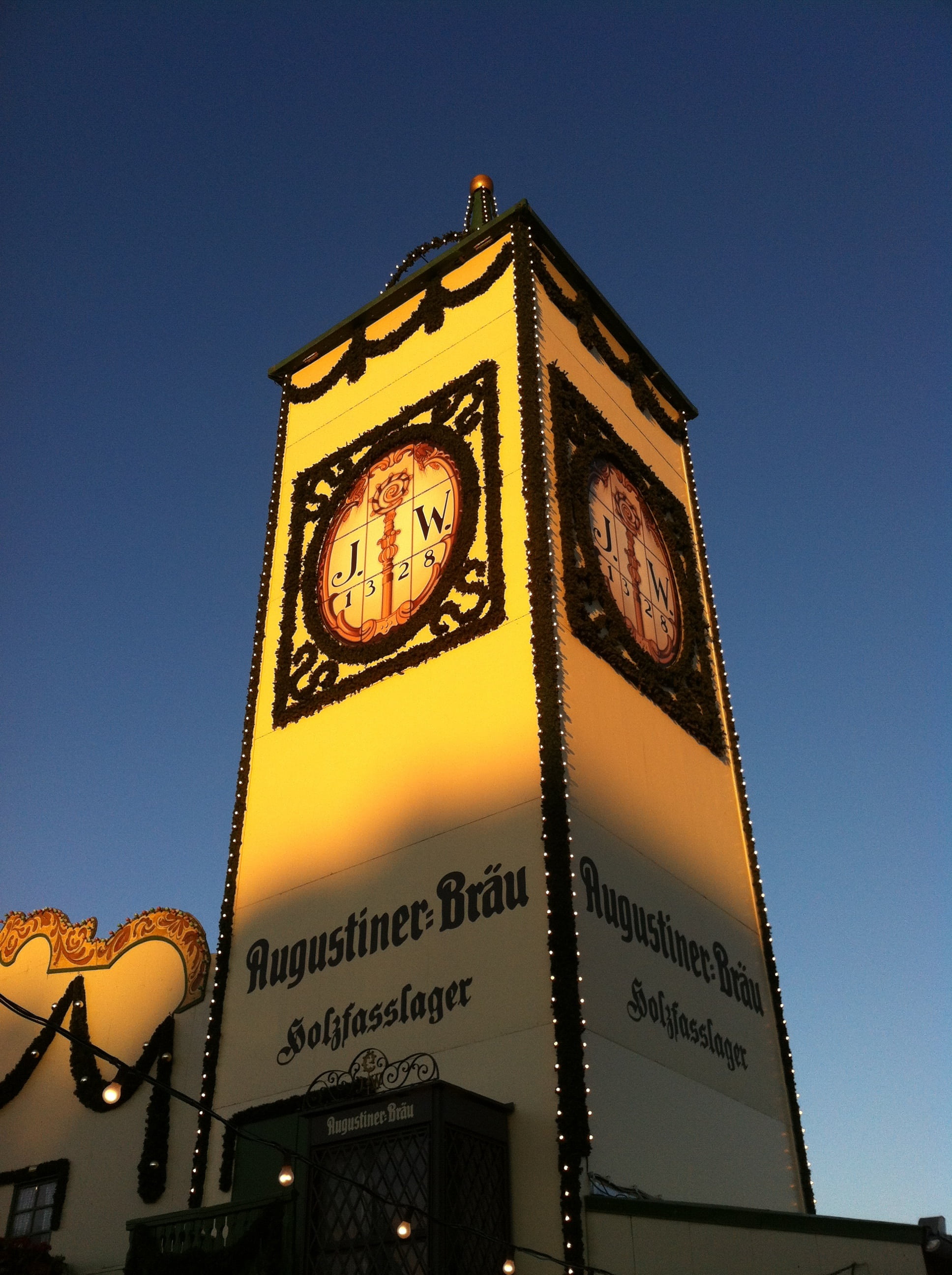 augustiner, communication, text, 2K, low angle view, minute hand, illuminated, clock tower, oktoberfest, sign, clear sky, tower, western script, sky, architecture, Phone HD Wallpaper