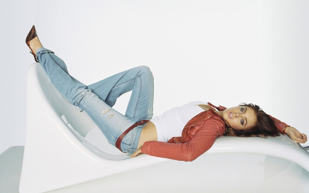 Lindsay Lohan, women, Looking At Viewer, Couch, Long Hair, Open Mouth, jeans, 720P, White Background, belt, Torn Jeans, actress, blue eyes, brunette, Lying On Back, HD Wallpaper