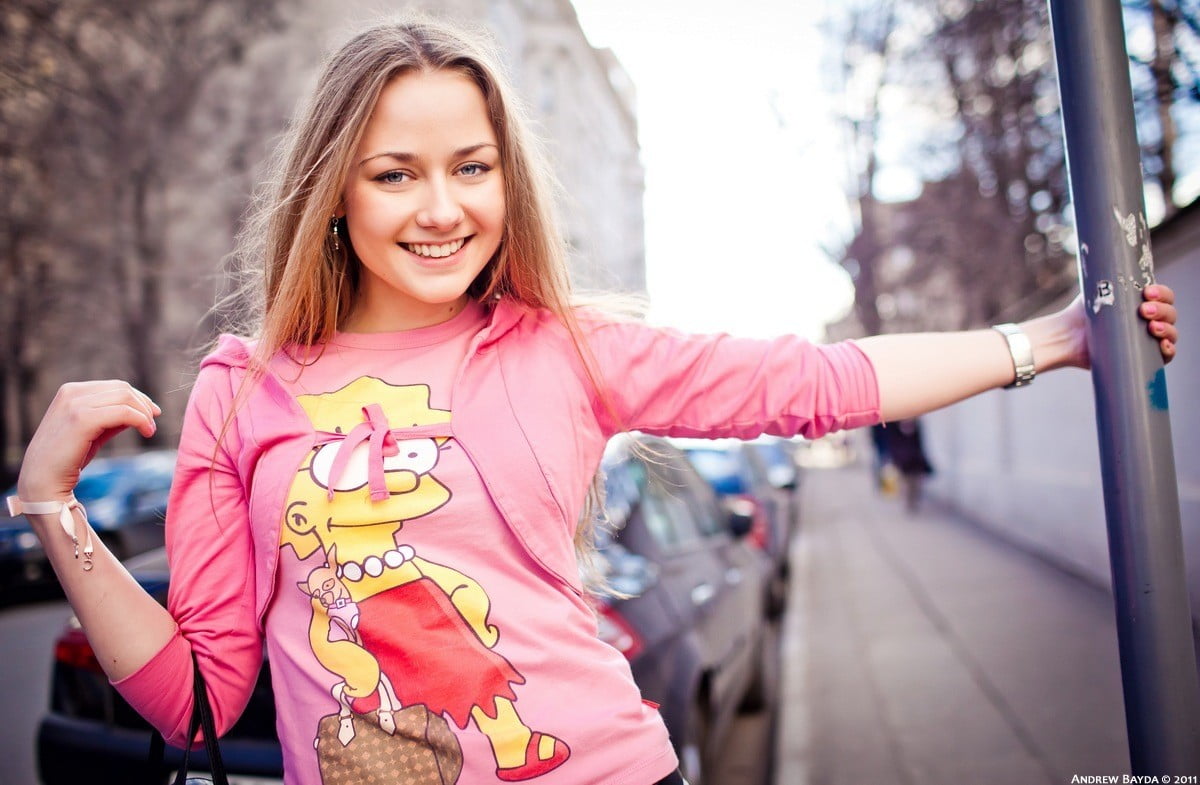 outdoors, women, one person, hairstyle, women outdoors, pink, happiness, woman, young adult, young women, pink color, beautiful woman, Ingrid Olerinskaya, HD Wallpaper