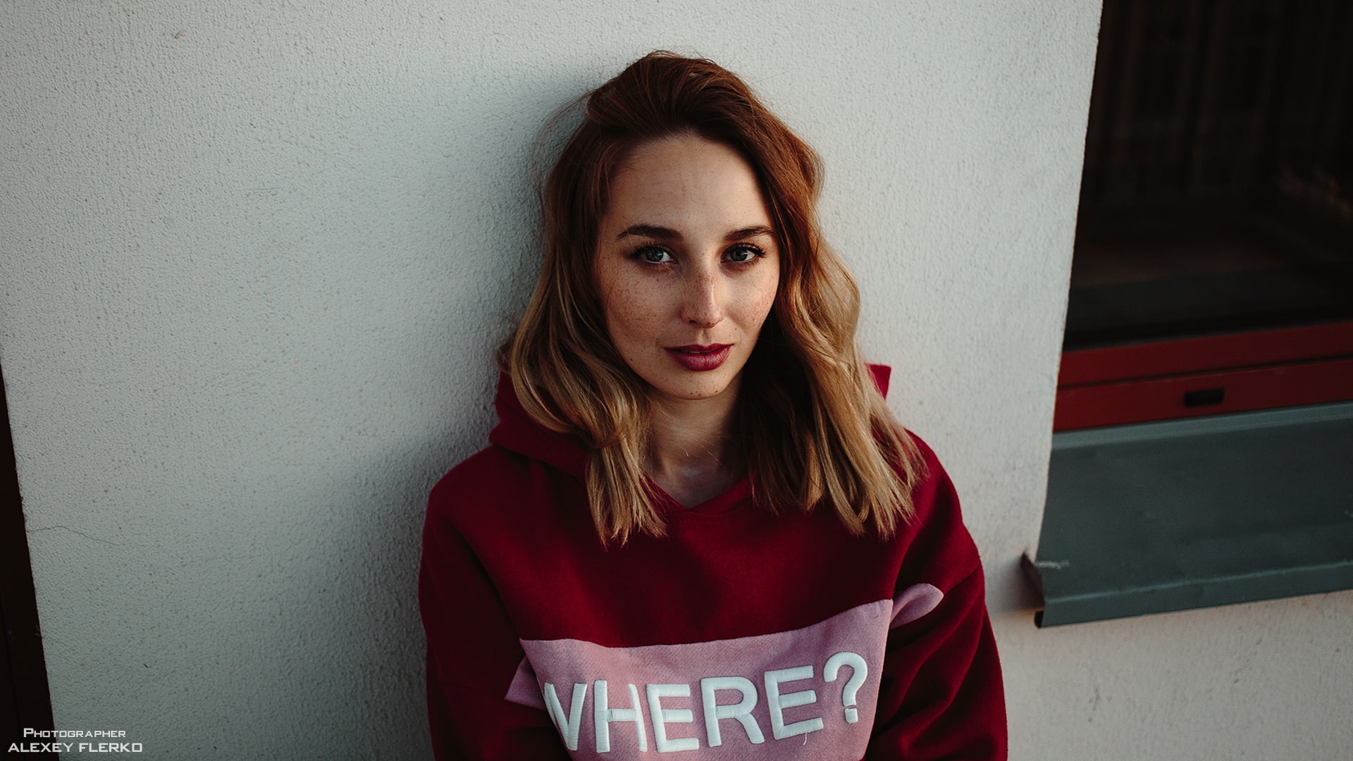 adult, beautiful woman, hair, Alexey Flerko, outdoors, front view, sweatshirts, hairstyle, red lipstick, portrait, looking at camera, young adult, model, HD Wallpaper