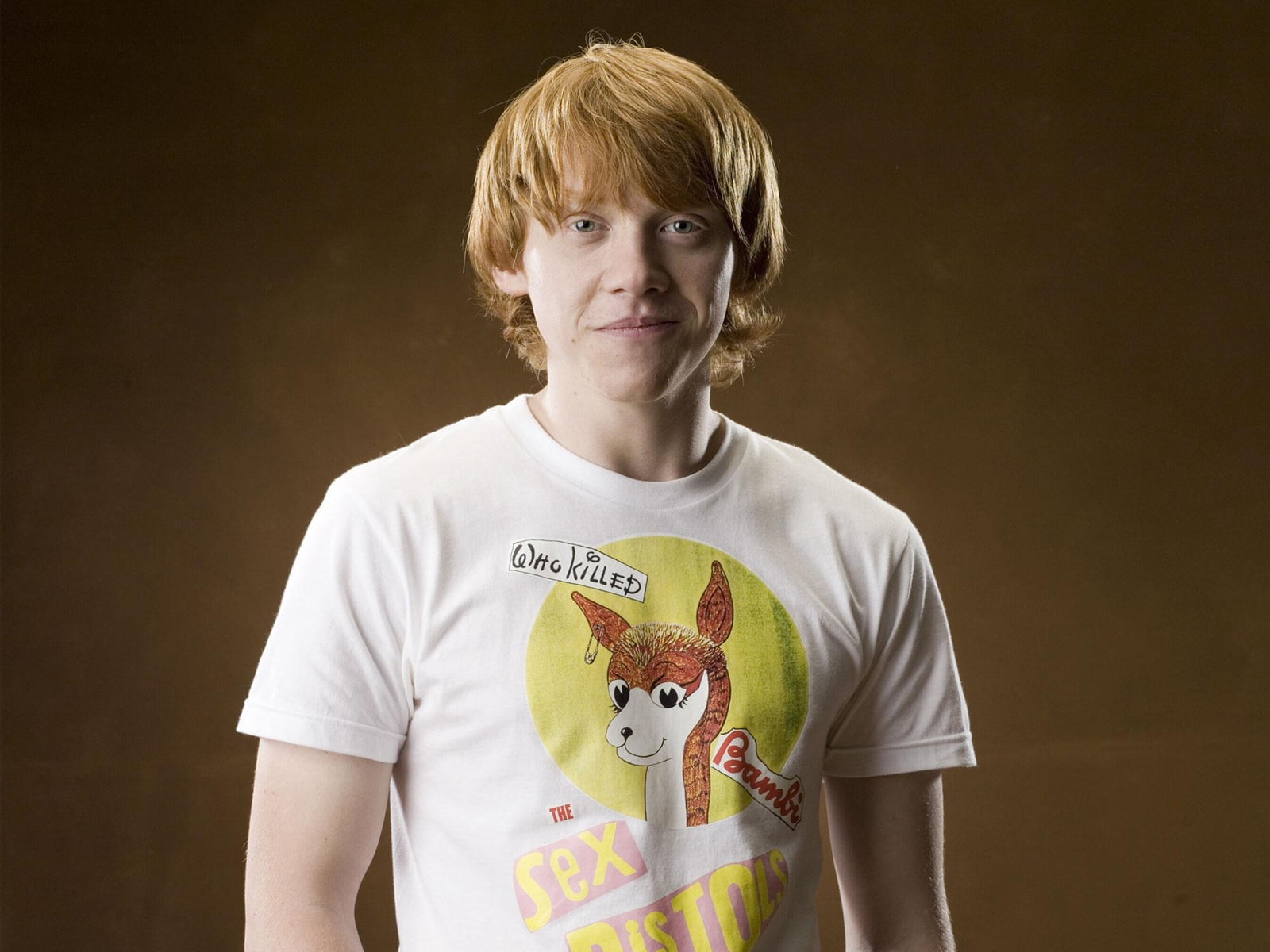 offspring, portrait, adult, front view, one Person, waist up, black background, hair, t-Shirt, shirt, 720P, indoors, stylish, hairstyle, males, boy, concepts, HD Wallpaper