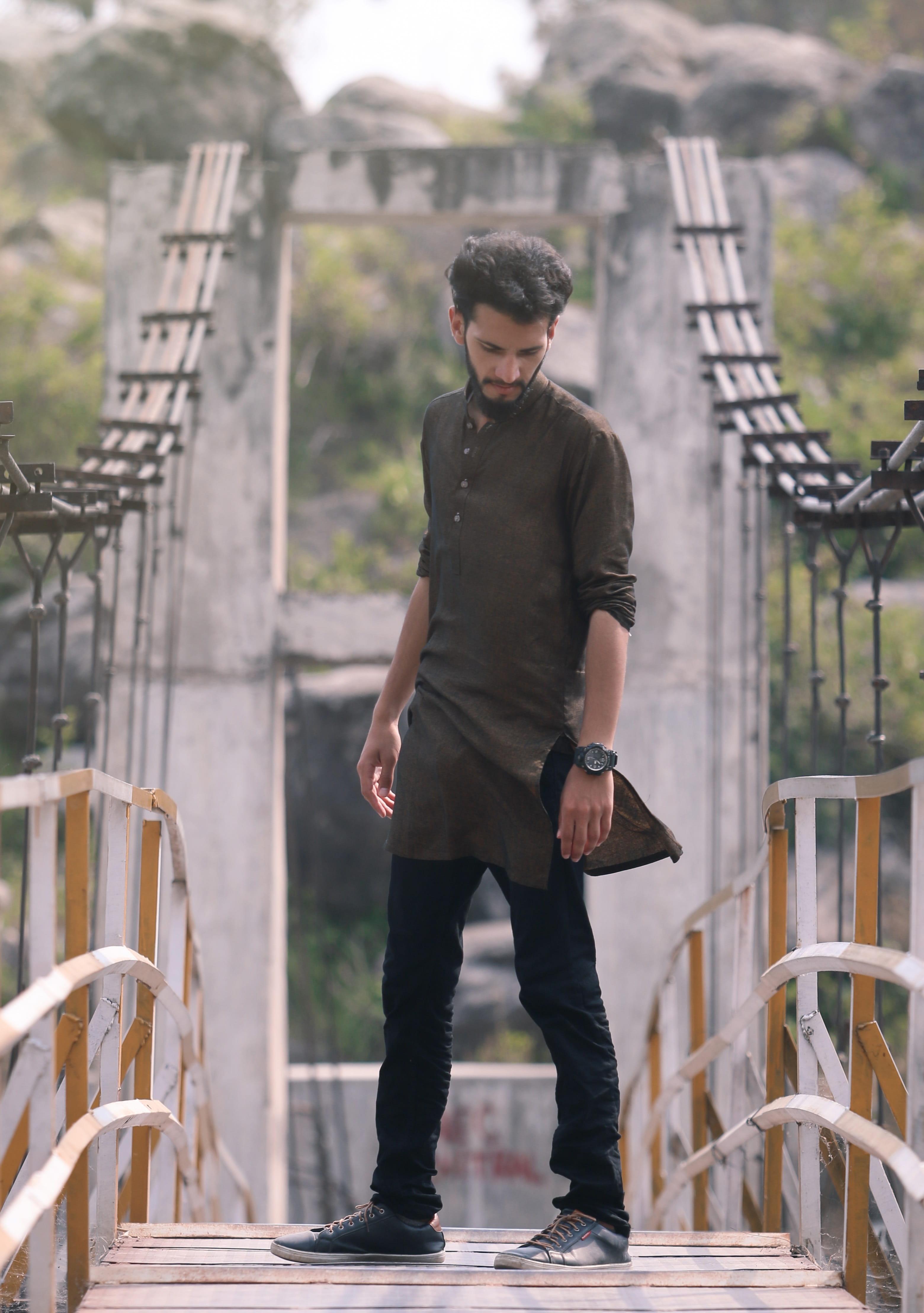 hairstyle, blurry background, lifestyles, day, young men, pakistan, contemplation, real people, glasses, young, portrait, fashion, guy, 4K, man, stylish boy, Phone HD Wallpaper