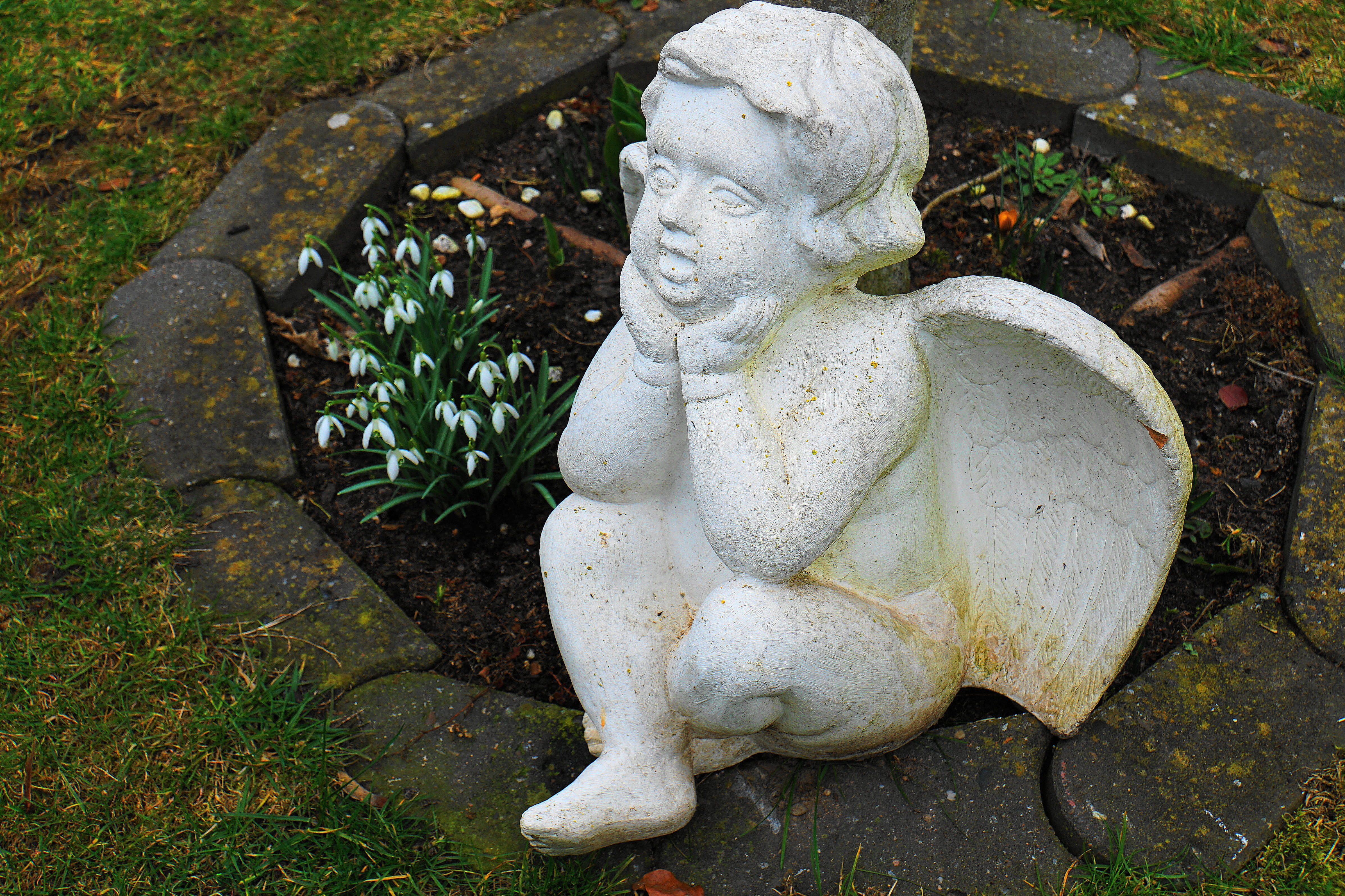 angel figure, dad is watching in heaven to us, death, no people, longing, representation, sad, creativity, solid, stone material, day, little angel, statue, HD Wallpaper