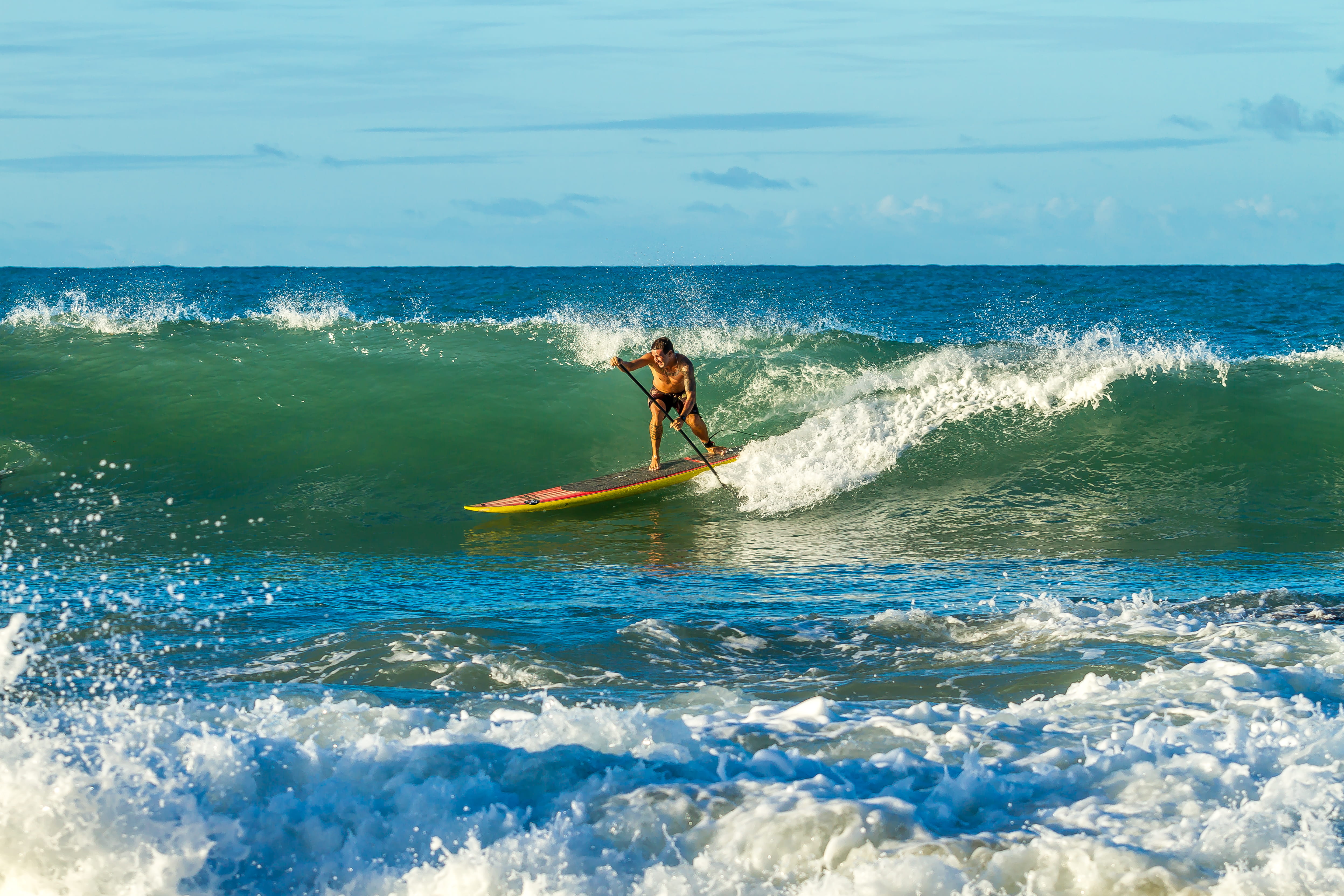 aquatic sport, sport, surfer, sports equipment, day, outdoors, water, wave, real people, fun, lifestyles, leisure, ocean, beauty in nature, seascape, surf, HD Wallpaper