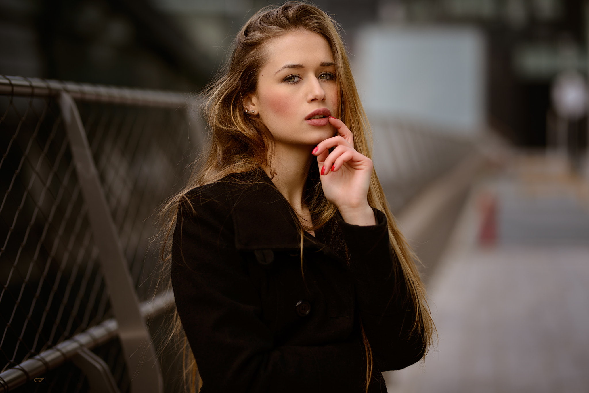 front view, beauty, finger on lips, red nails, hairstyle, blond hair, focus on foreground, Giovanni Zacche, women, looking at viewer, 500px, portrait, black coat, HD Wallpaper