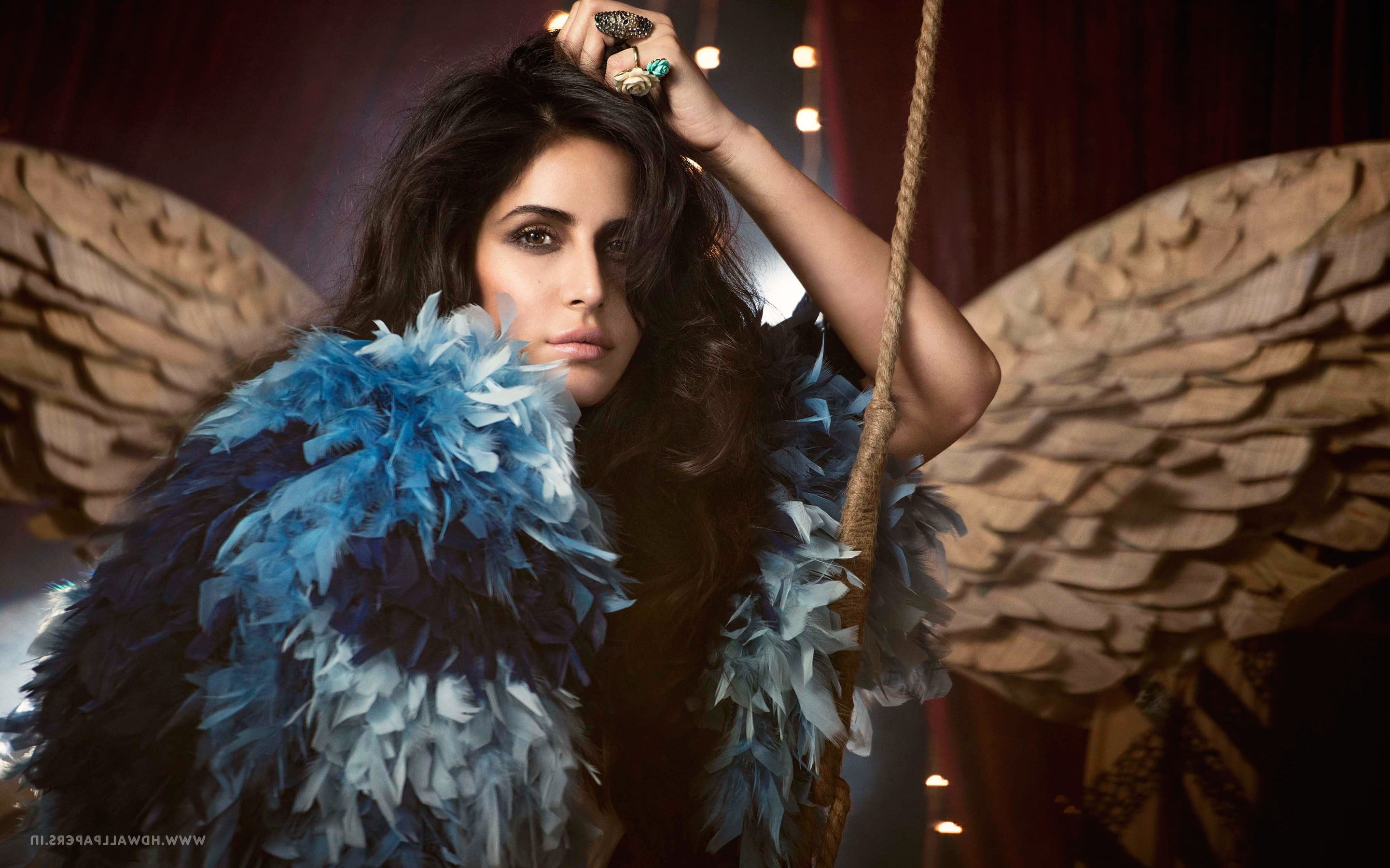 adult, young adult, portrait, beautiful woman, hair, fur, fur coat, katrina kaif, desi girls, looking at camera, 2K, hairstyle, young women, long hair, HD Wallpaper