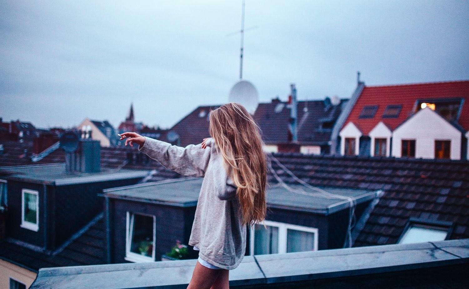rear view, roof, rooftops, sky, one person, hair, building exterior, human arm, day, building, hairstyle, long hair, warm clothing, built structure, leisure activity, HD Wallpaper