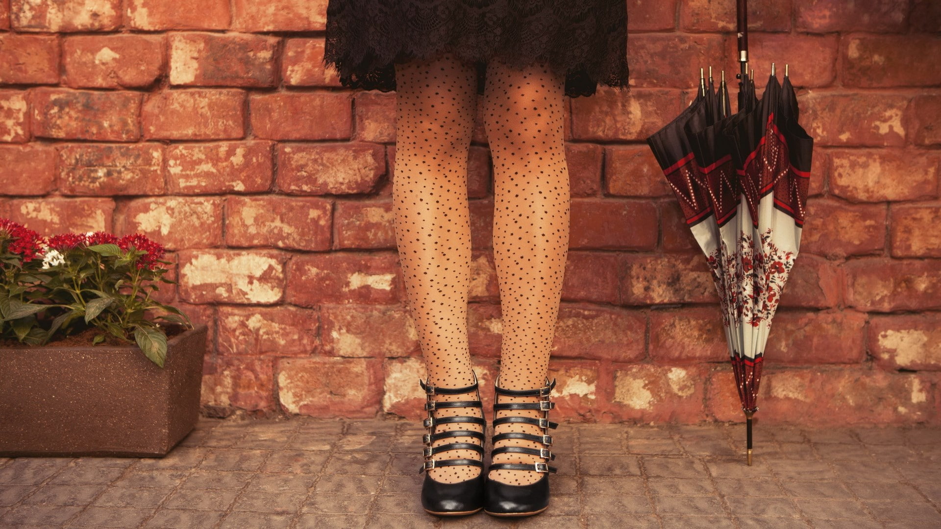 human leg, architecture, stone wall, body part, shoe, built structure, day, hanging, low section, 1080P, outdoors, beautiful girl woman images 1920x1080, HD Wallpaper