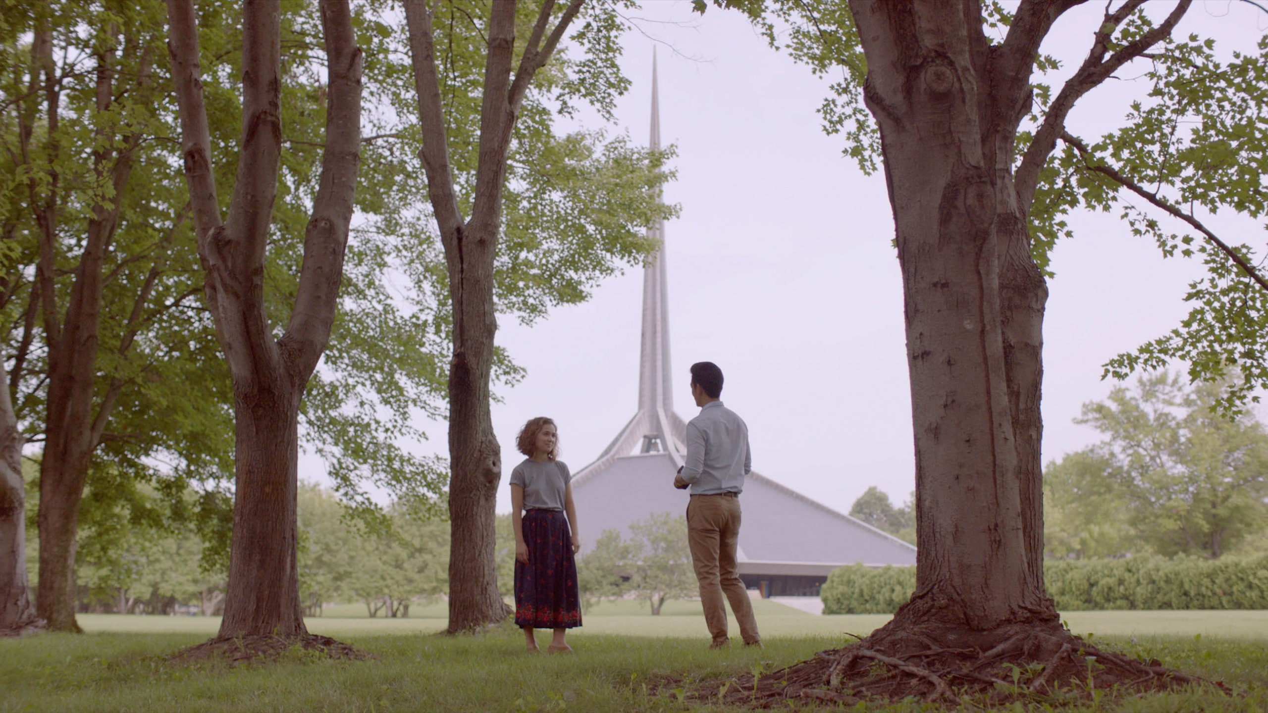 Haley Lu Richardson, trees, tall, man, John Cho, 2K, Sundance 2017, woman, front, standing, Columbus, HD Wallpaper