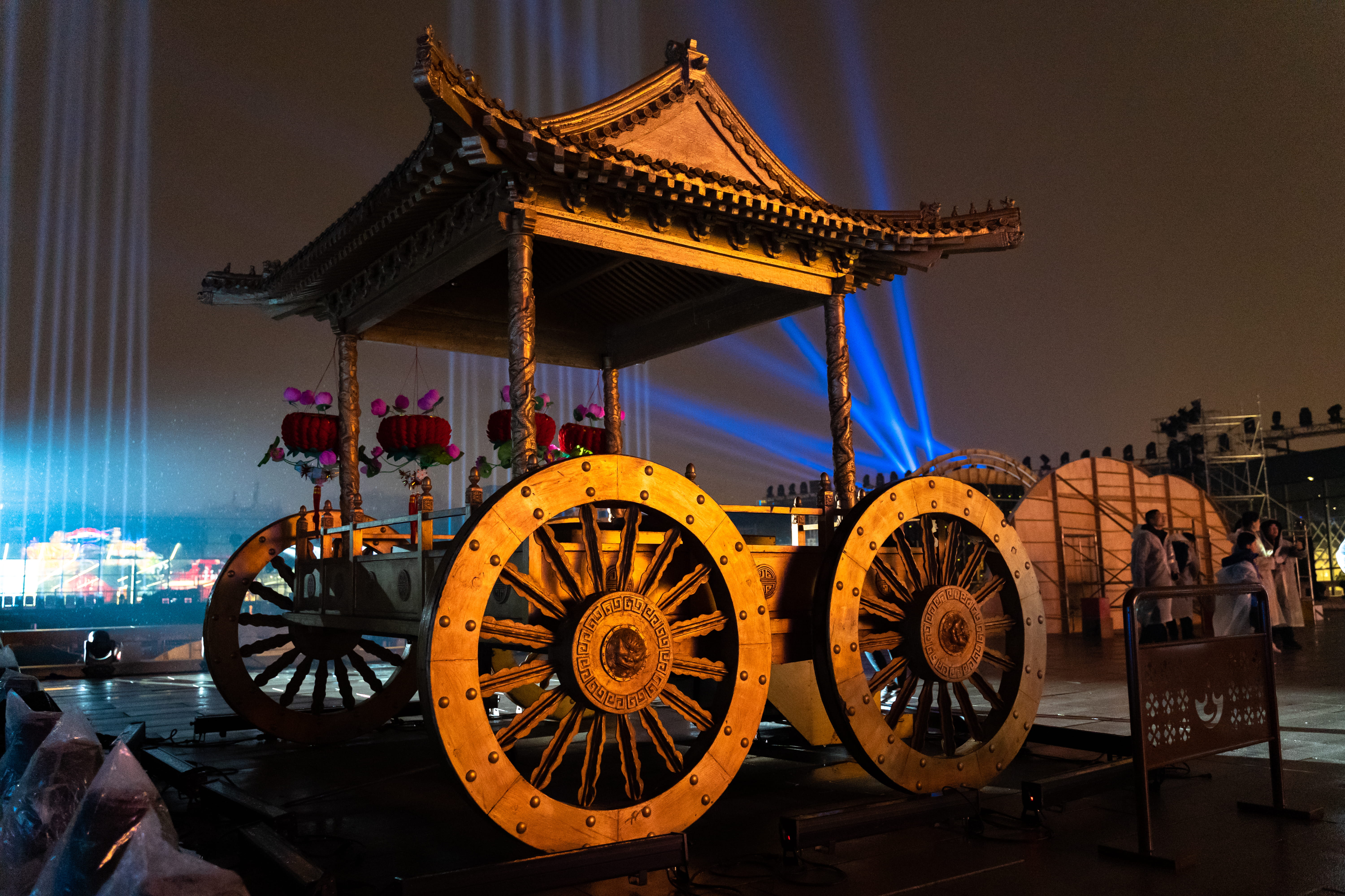 spoke, travel, machinery, night, illuminated, built structure, china, temple, shrine, lights, no people, building exterior, nature, nanjing, chinese, machine, HD Wallpaper