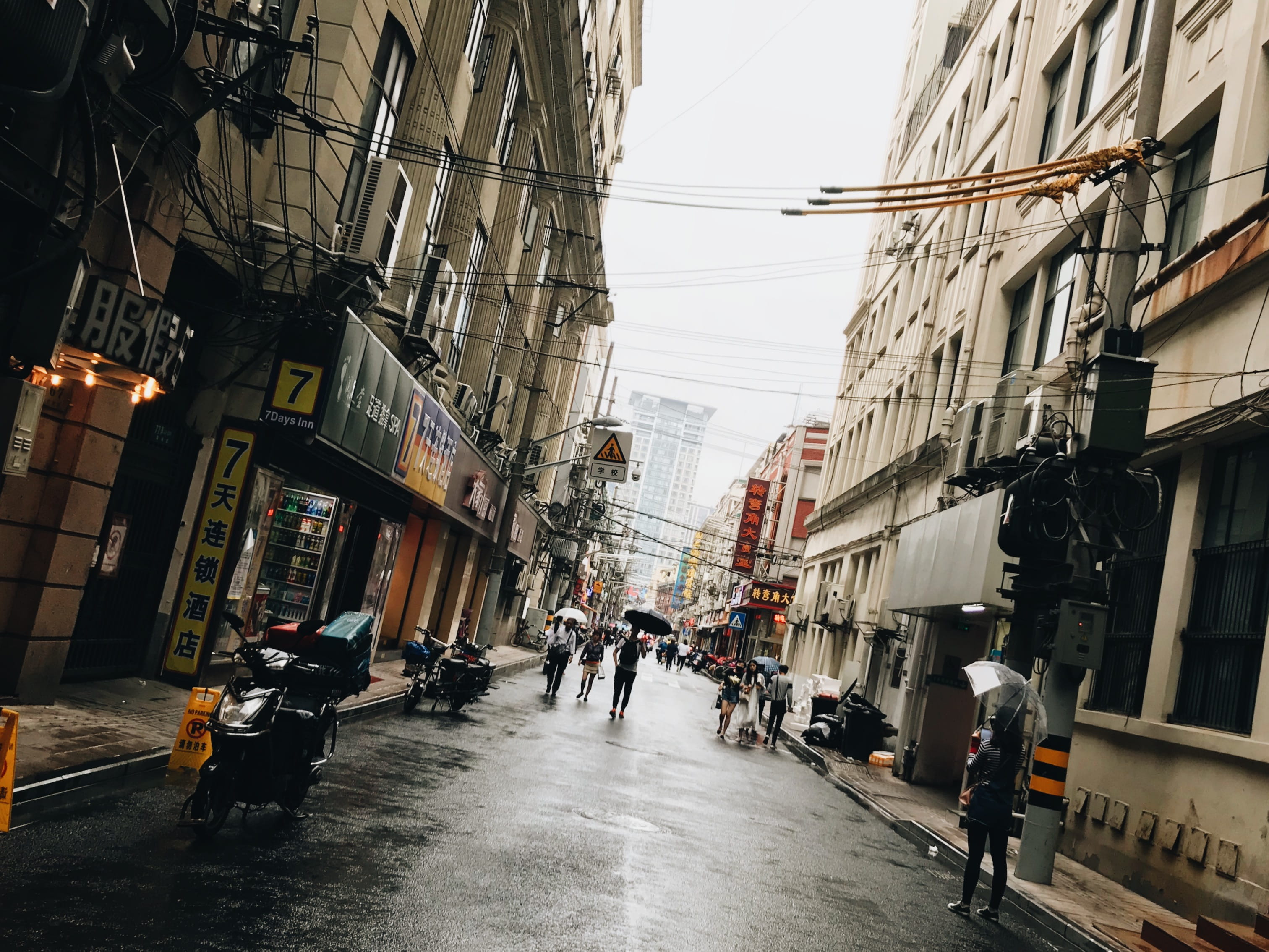 city life, city, transportation, road, group of people, nanjing road, land vehicle, real people, rain, the way forward, men, outdoors, china, built structure, HD Wallpaper