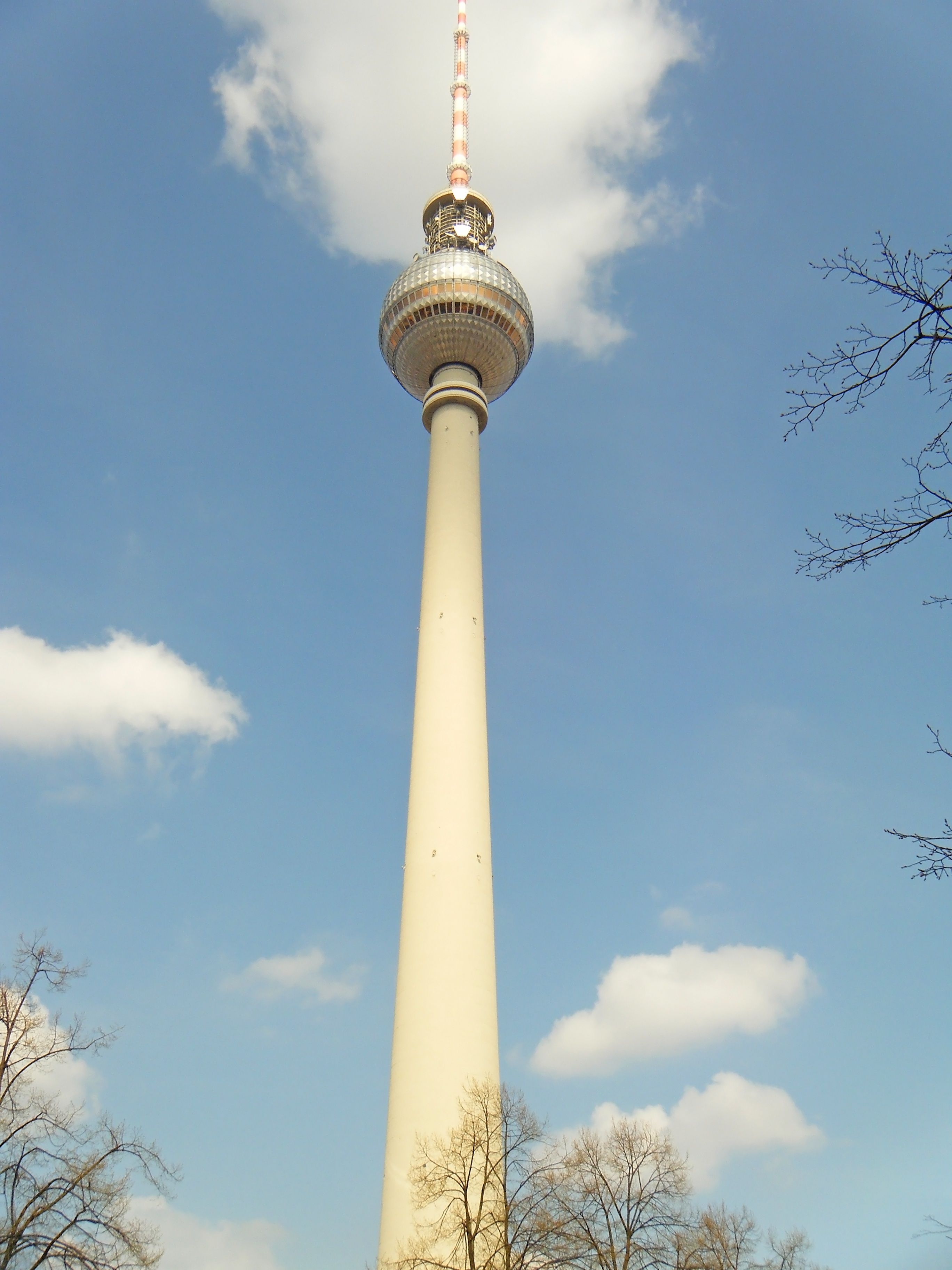 building exterior, spire, architecture, no people, outdoors, radio, berlin, communication, television and radio, low angle view, architectural column, tour, Phone HD Wallpaper