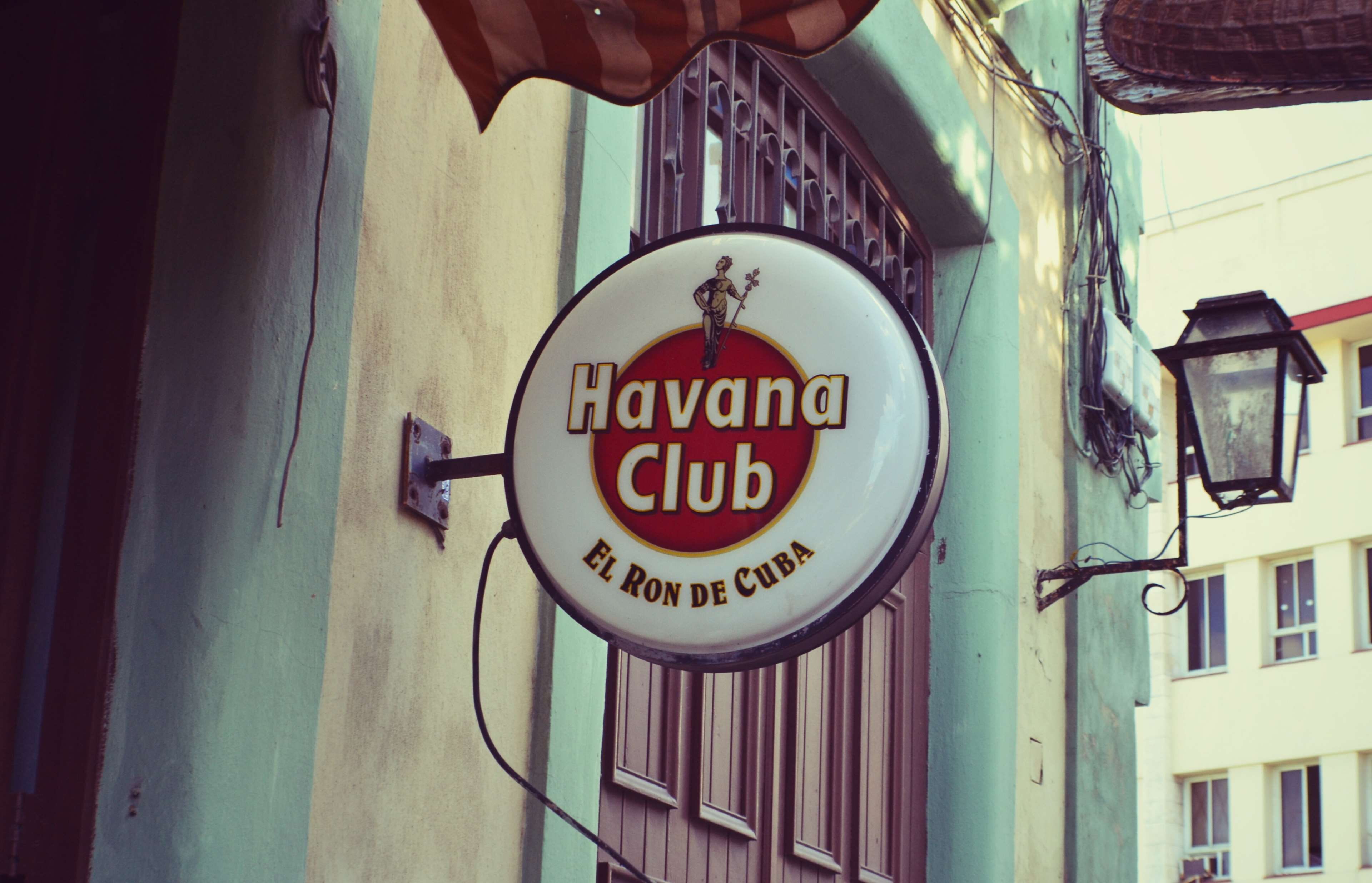 human hand, information, metal, architecture, safety, close-up, door, building exterior, cuba, day, real people, one person, information sign, western script, HD Wallpaper
