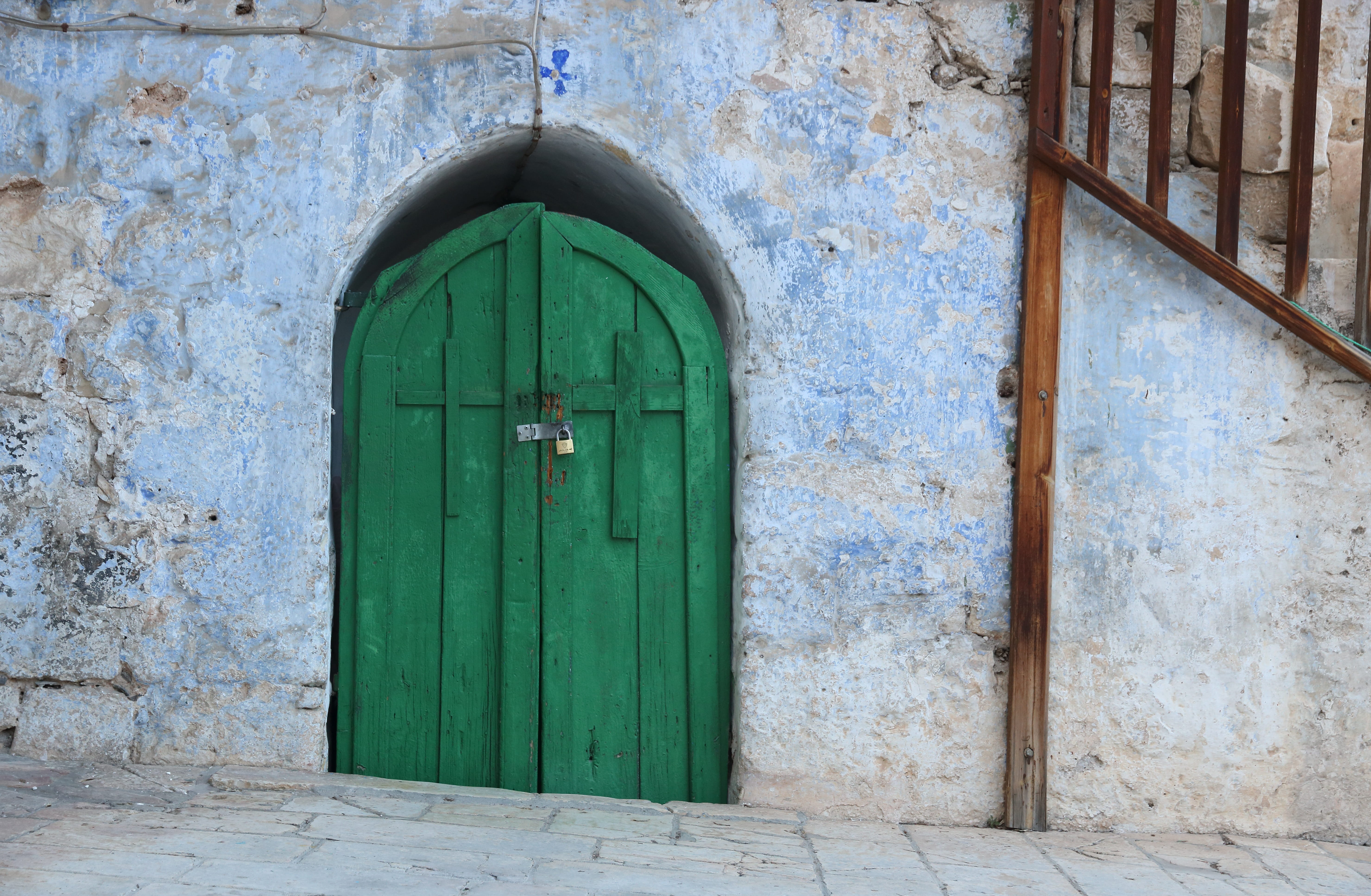 building, israel, house, door, dirty, protection, no people, building exterior, doorway, old city, architecture, day, turquoise colored, jerusalem, entrance, HD Wallpaper