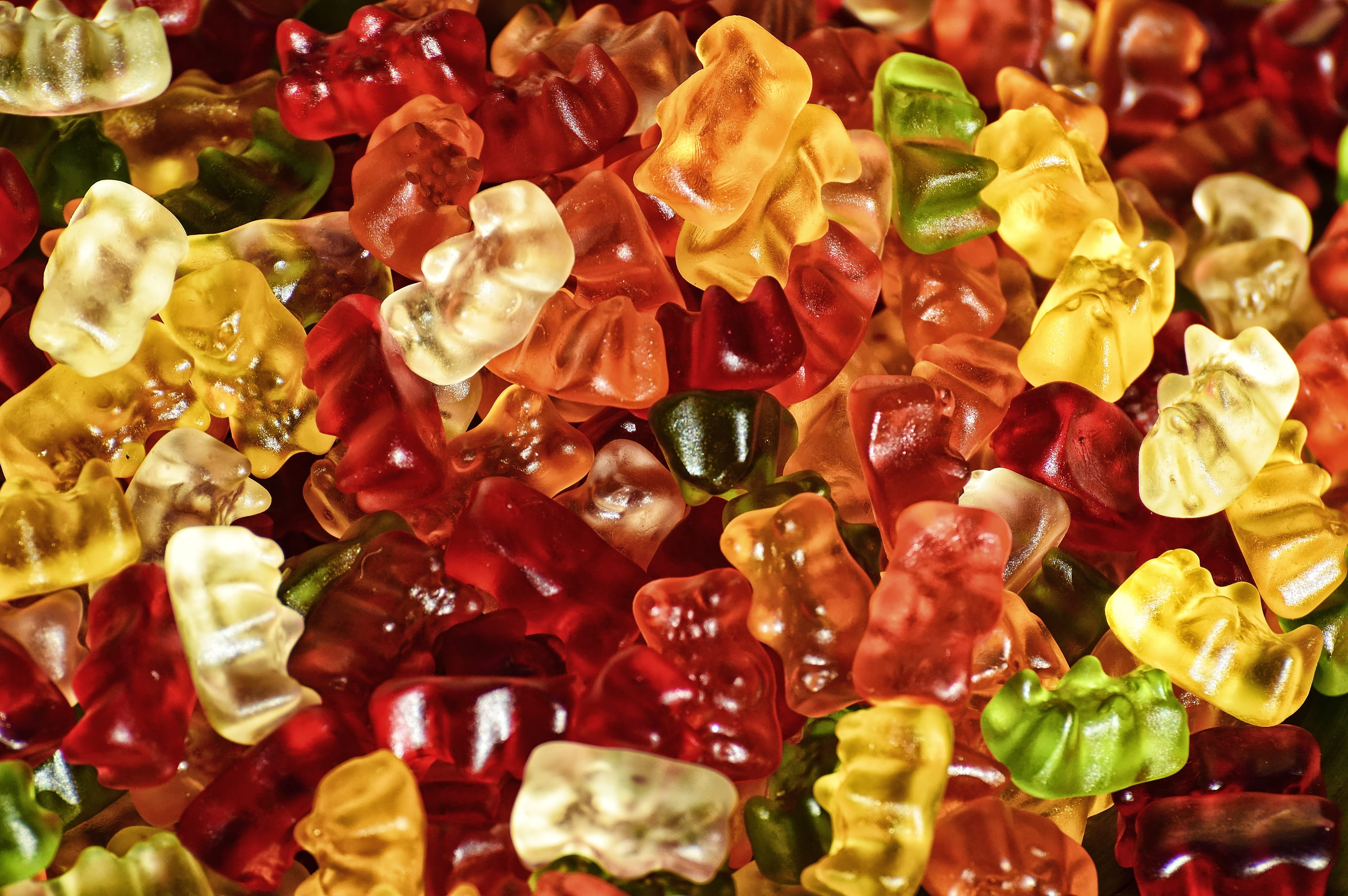 indulgence, multi colored, haribo, still life, food, backgrounds, unhealthy eating, sweetness, jewelry, sweet, 4K, candy, temptation, bear, full frame, HD Wallpaper