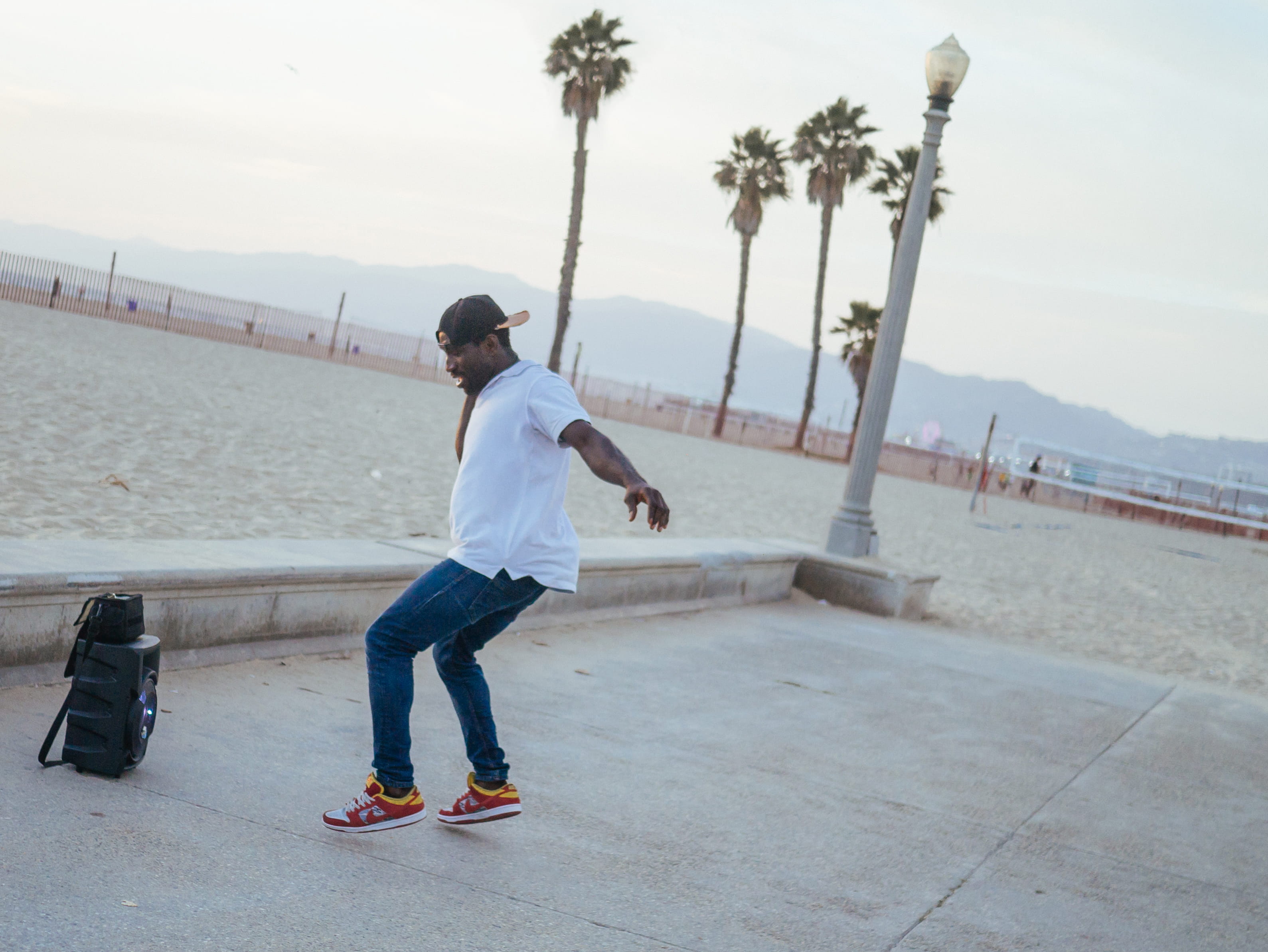 street dancing, red shoes, black person, lifestyles, young men, venice beach, los angeles, standing, nature, day, outdoors, tree, young adult, 2K, united states, HD Wallpaper