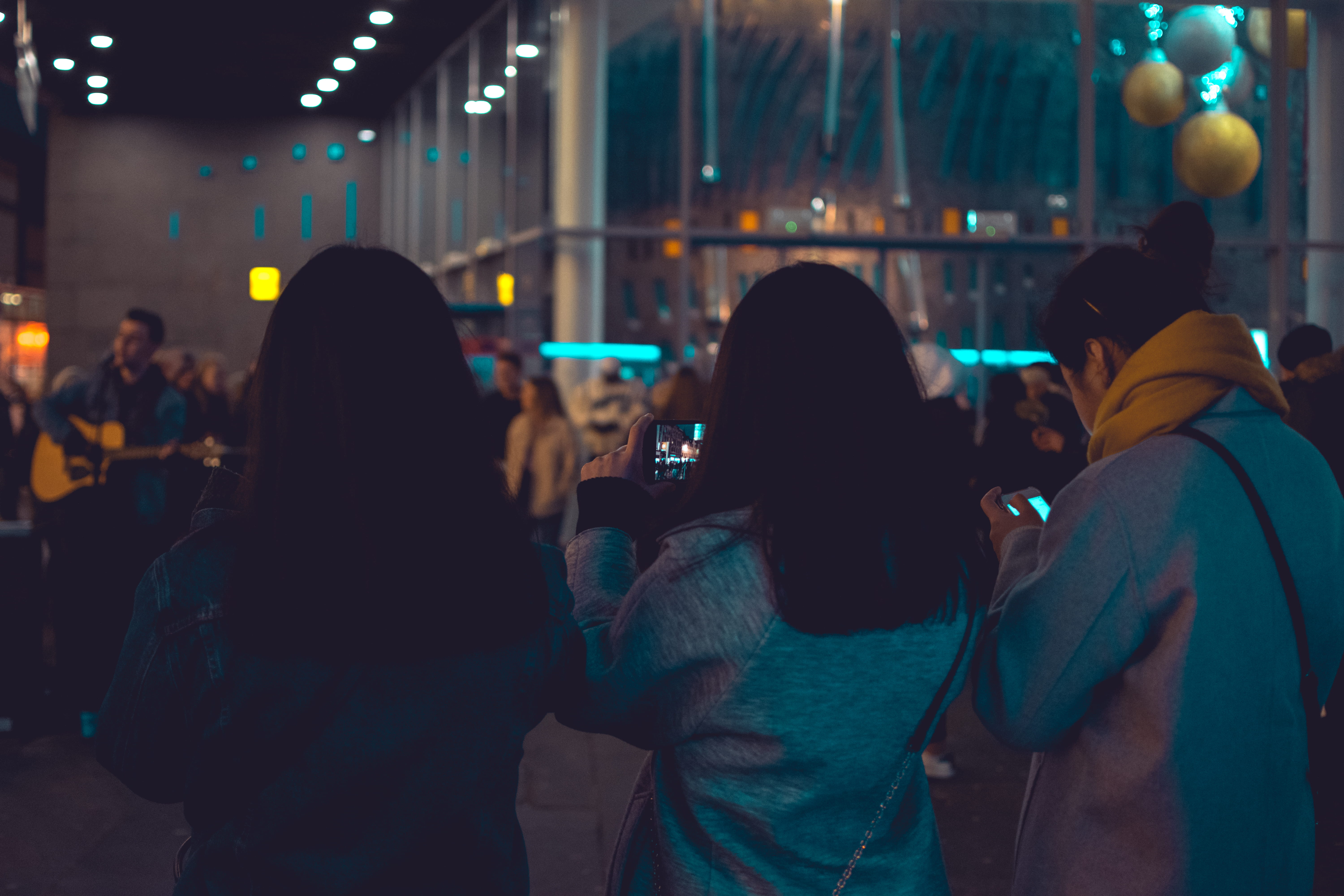 music, women, dark, united kingdom, event, large group of people, nikon, phone, togetherness, rear view, crowd, light, night, festival, camera, concert, HD Wallpaper