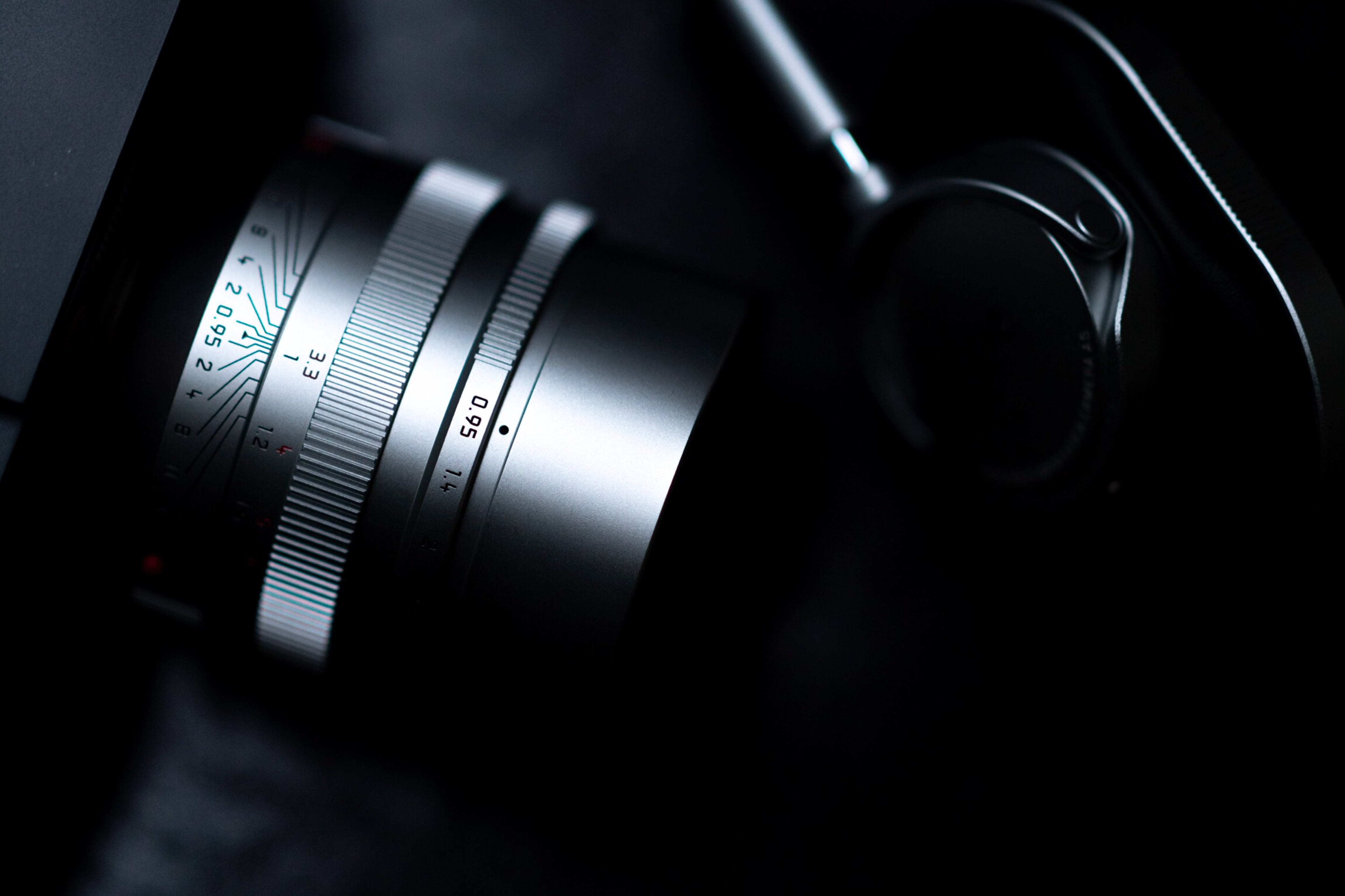 webcam, photographic equipment, screen, furniture, electronics, extreme close-up, fire screen, macro, lens - eye, camera lens, activity, corded, lens - optical instrument, HD Wallpaper