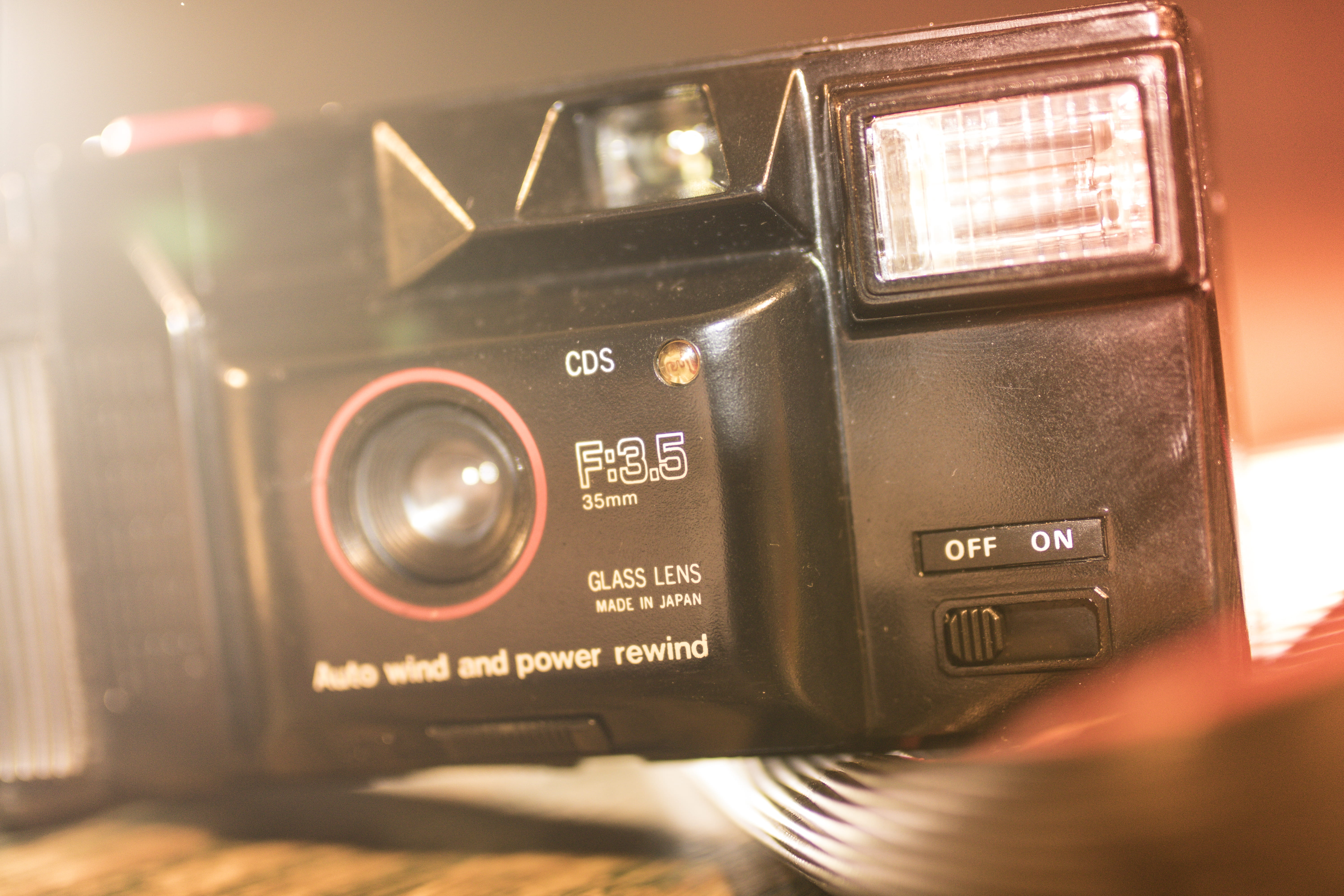 radio, old, the past, retro, push button, 5K, vintage, aw818, surface level, technology, no people, selective focus, retro tech, obsolete, arts culture and entertainment, HD Wallpaper