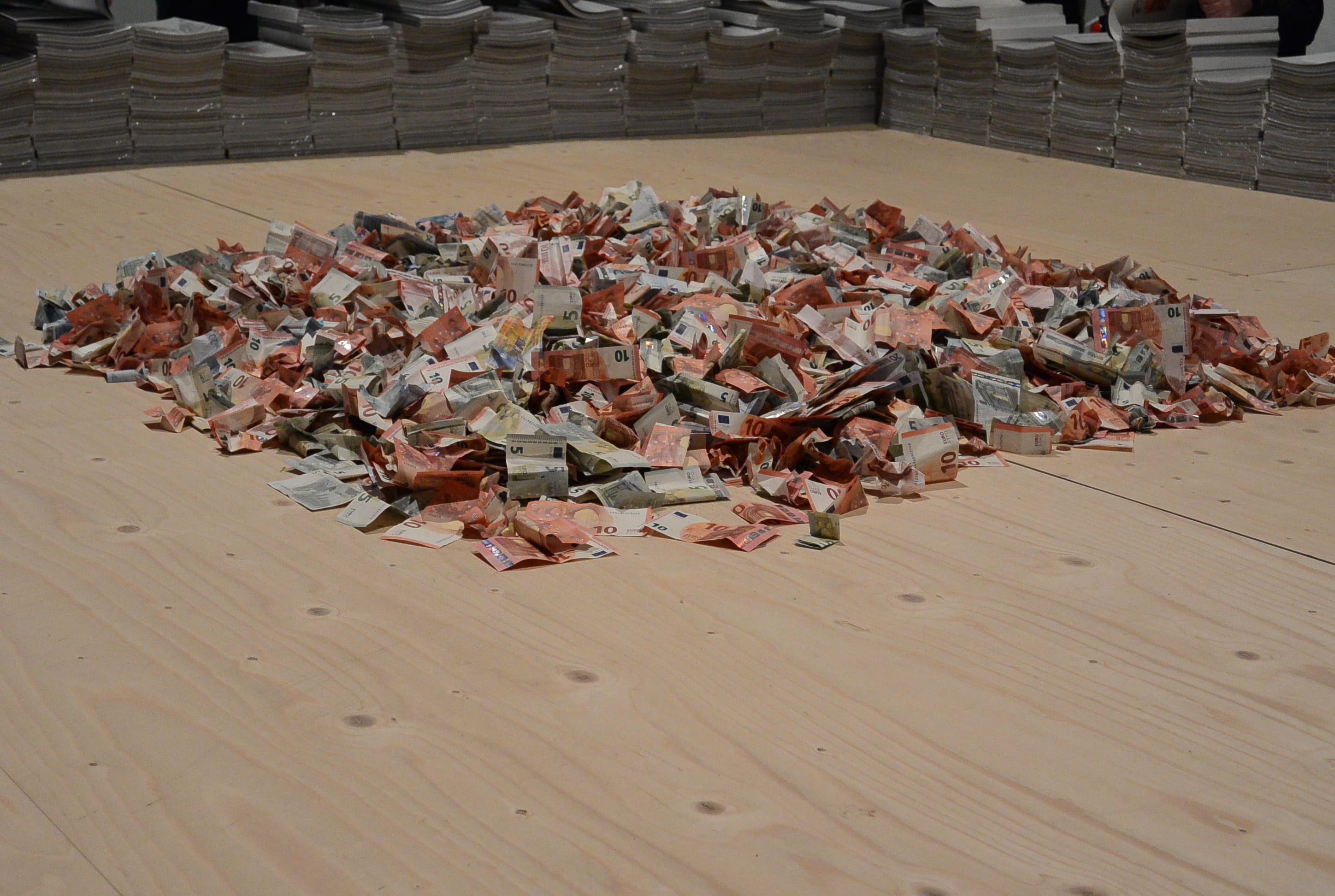 fragility, 2K, day, installation, land, Money, large group of objects, music, abundance, Art, nature, profit, still life, stack, indoors, architecture, HD Wallpaper