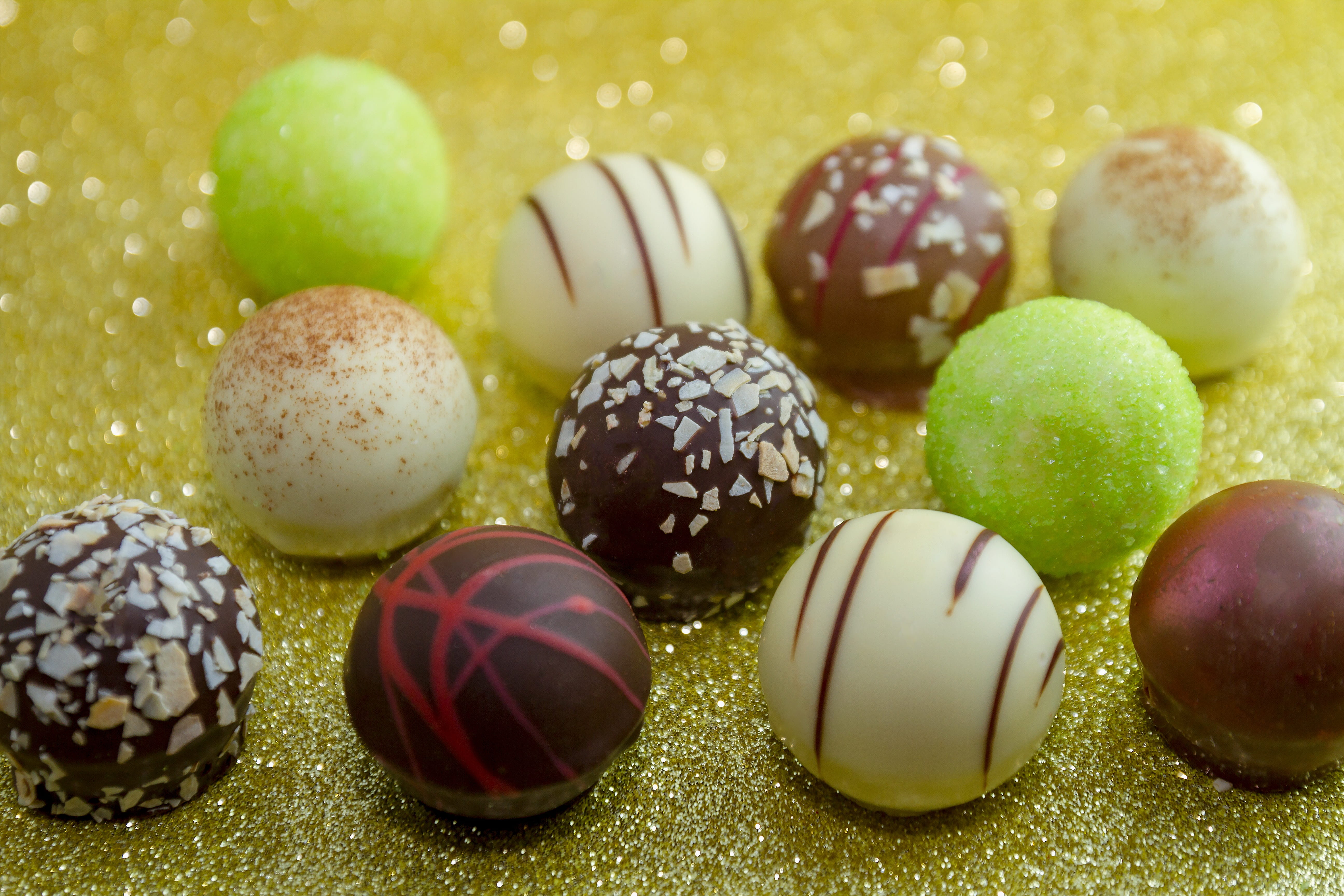 assorted, chocolate, temptation, group of objects, dessert, easter, choice, color, gourmet, no people, schokokugel, sweet, beige, nibble, candy, chocolate praline, HD Wallpaper