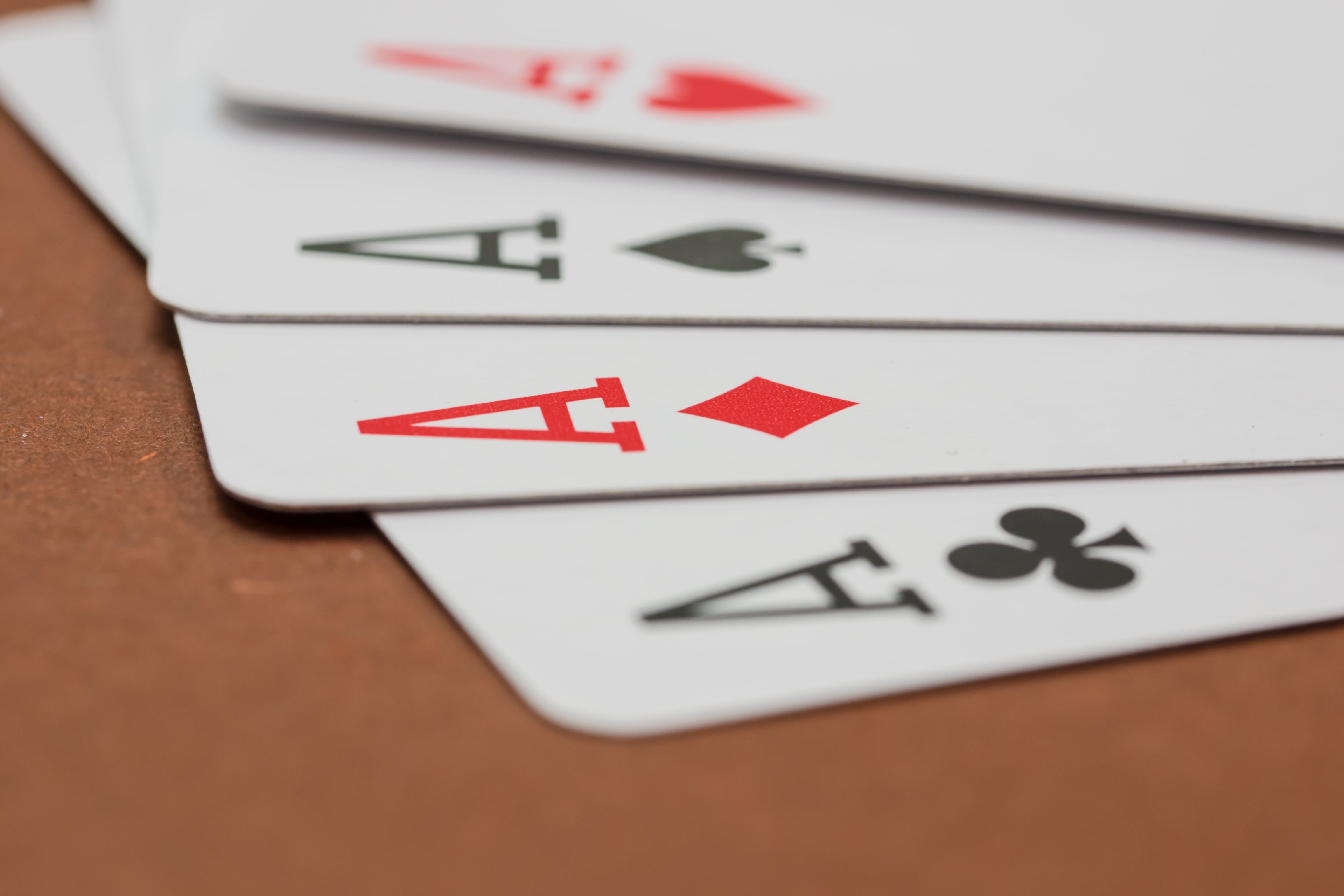 play poker, game addiction, selective focus, diamonds, ace, pik, profit, close-up, luck, arts culture and entertainment, relaxation, studio shot, trumpf, HD Wallpaper
